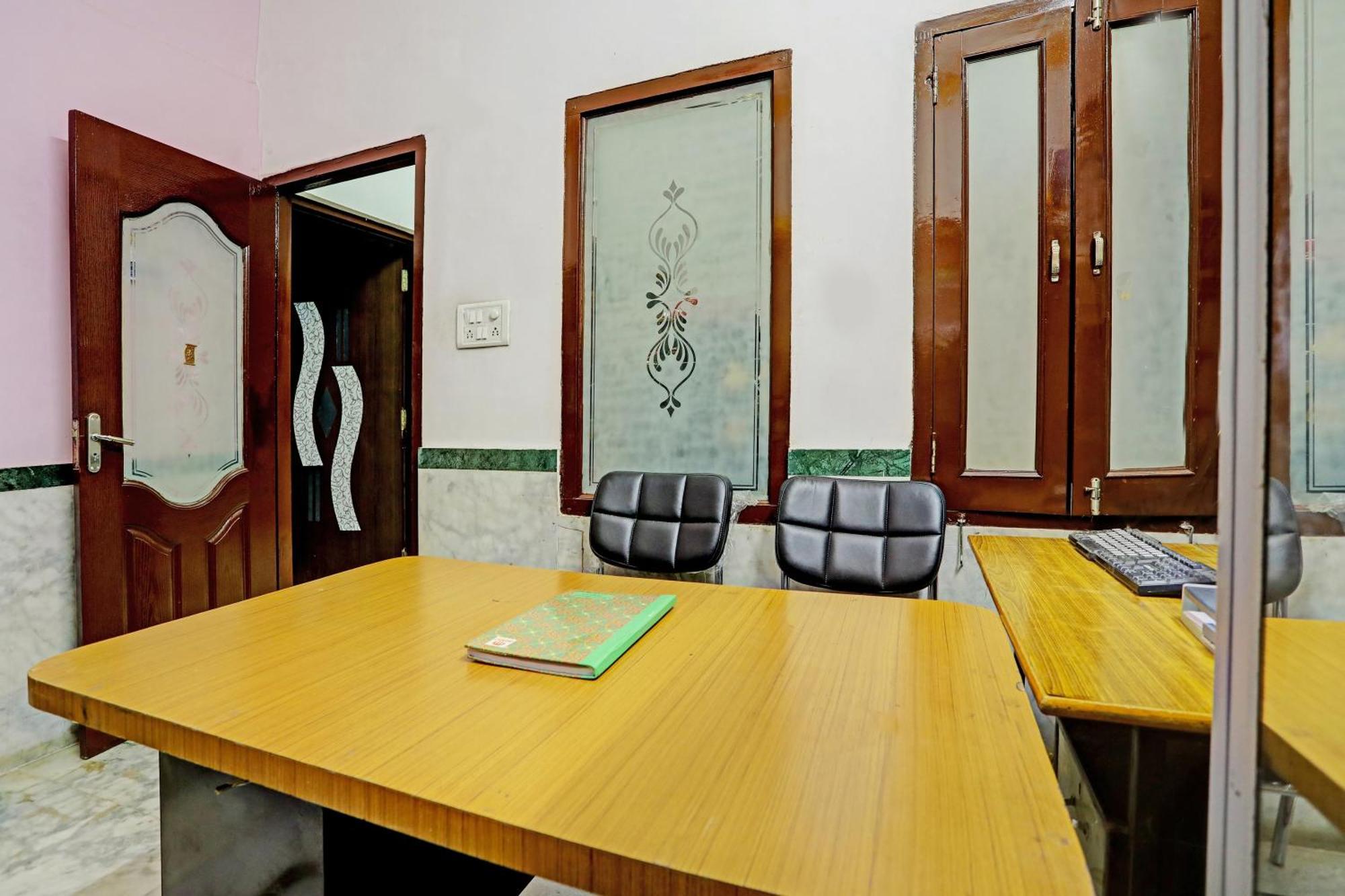 Guest house O The Gunjan Palace