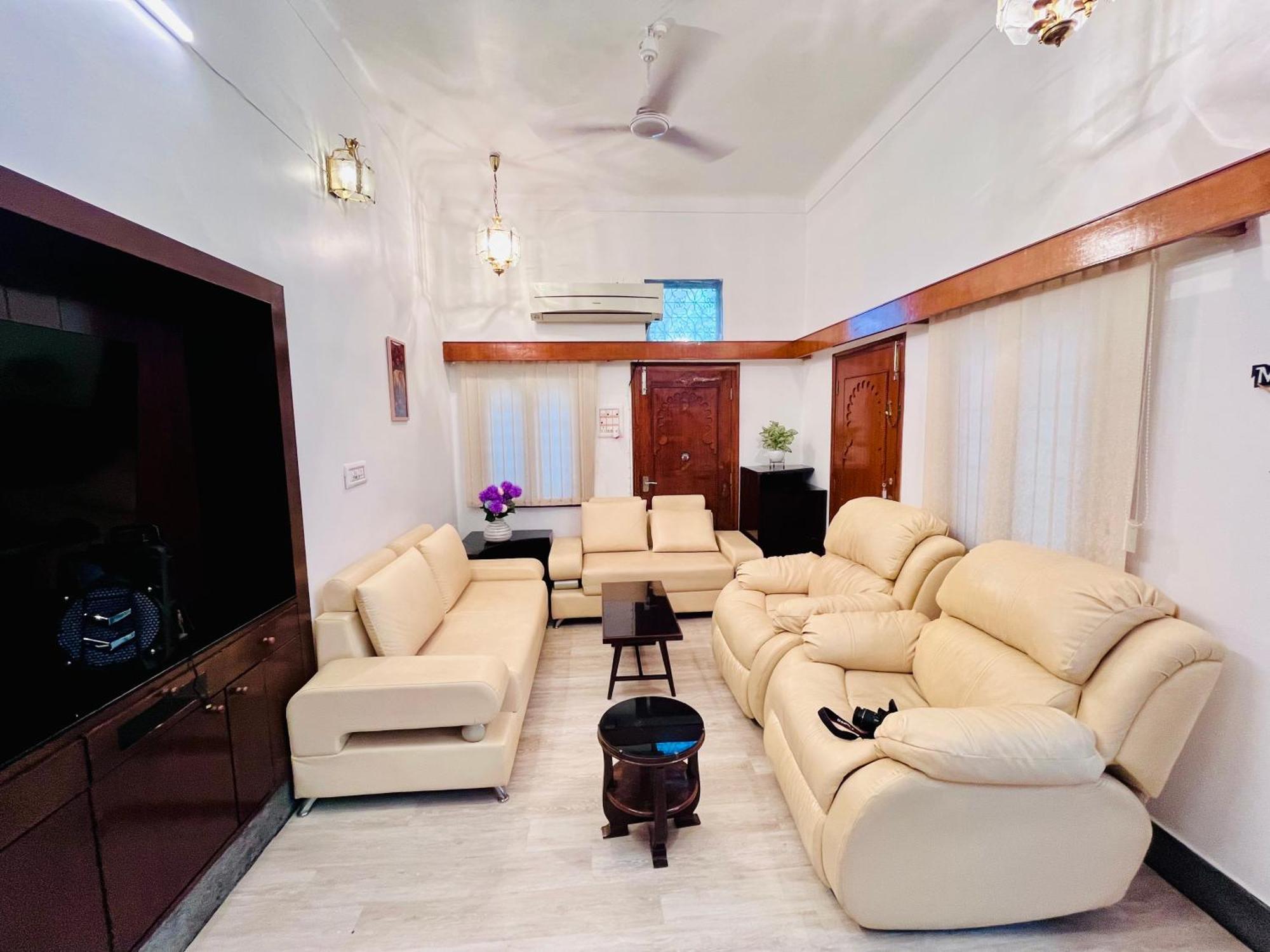 Villa Aha Luxury - 3bhk With Garden & Parking Udaipur