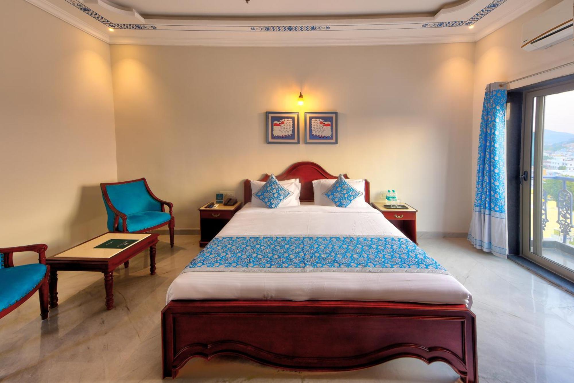 Hotel Maan By Stone Wood Premier