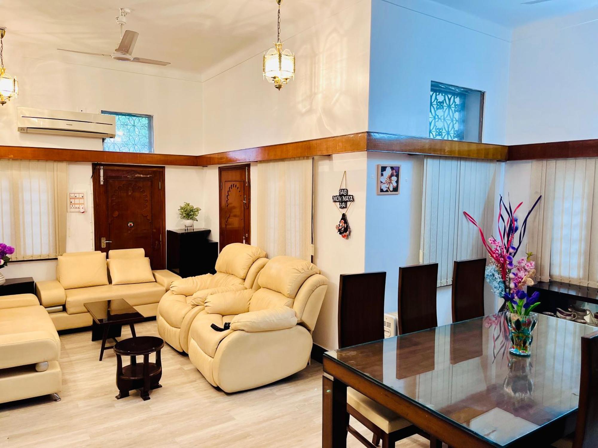 Aha Luxury - 3bhk With Garden & Parking Villa Udaipur