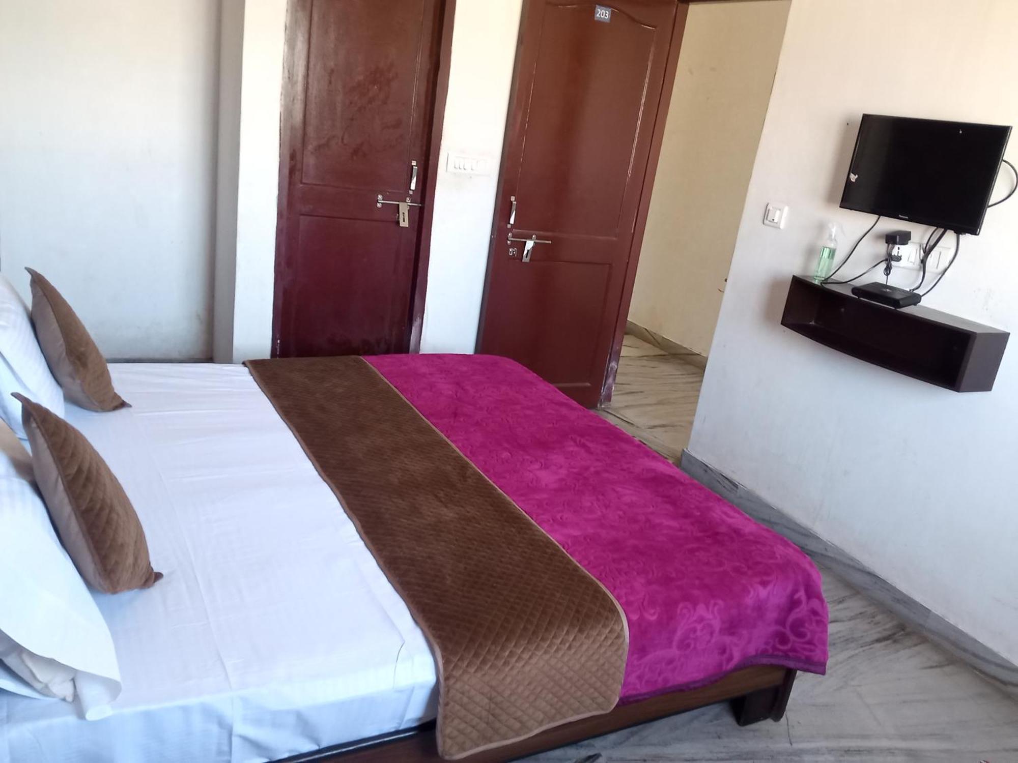 Shanti Palace Udaipur