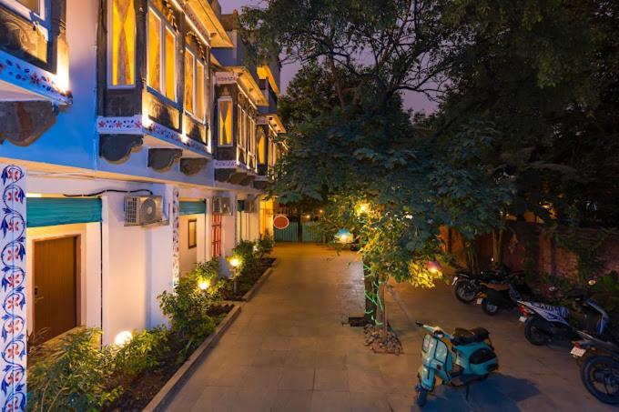 Unplan - By The Lake Hotel Udaipur