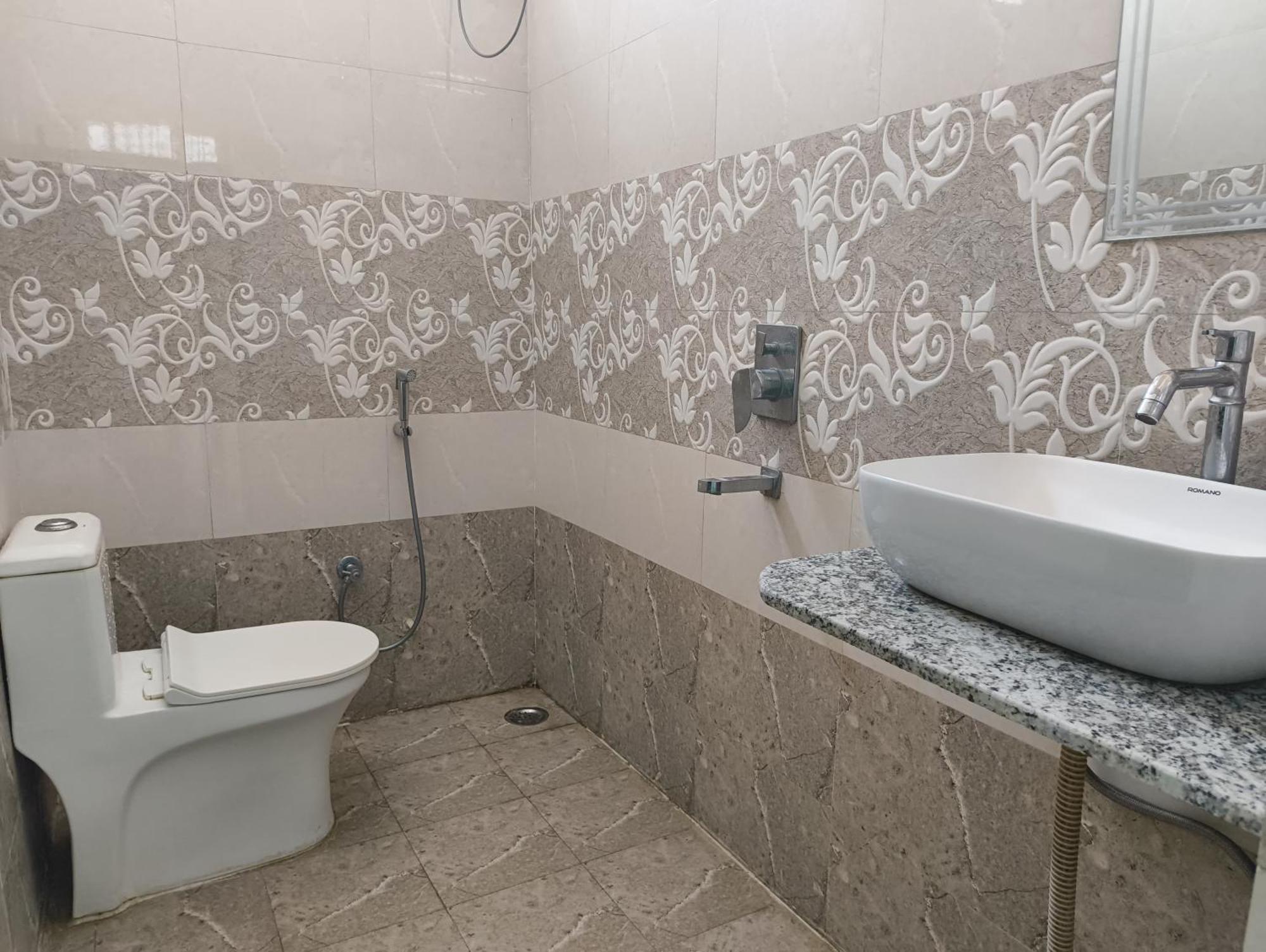 Rising Shemesh Guest house Udaipur