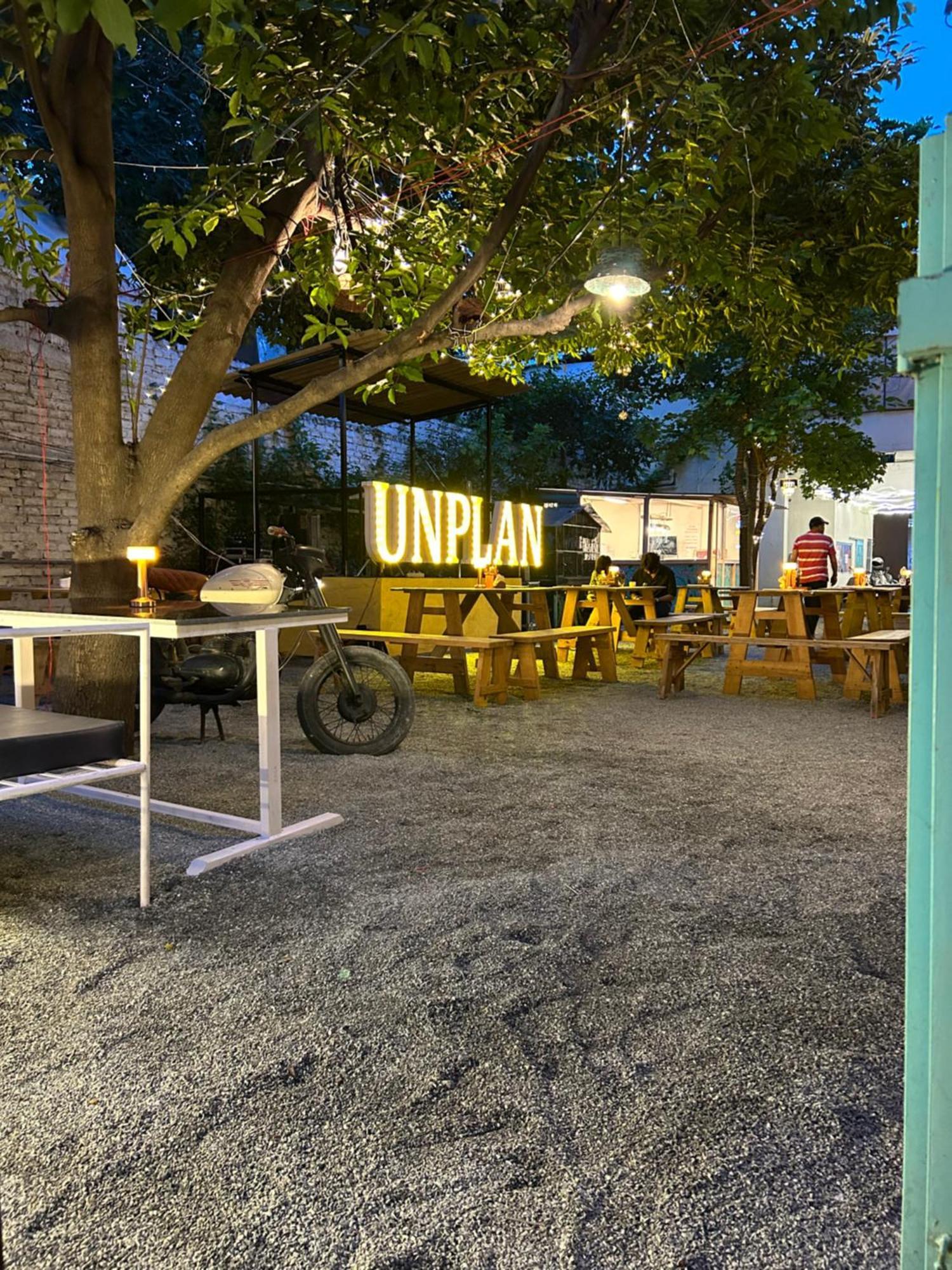 Hotel Unplan - By The Lake