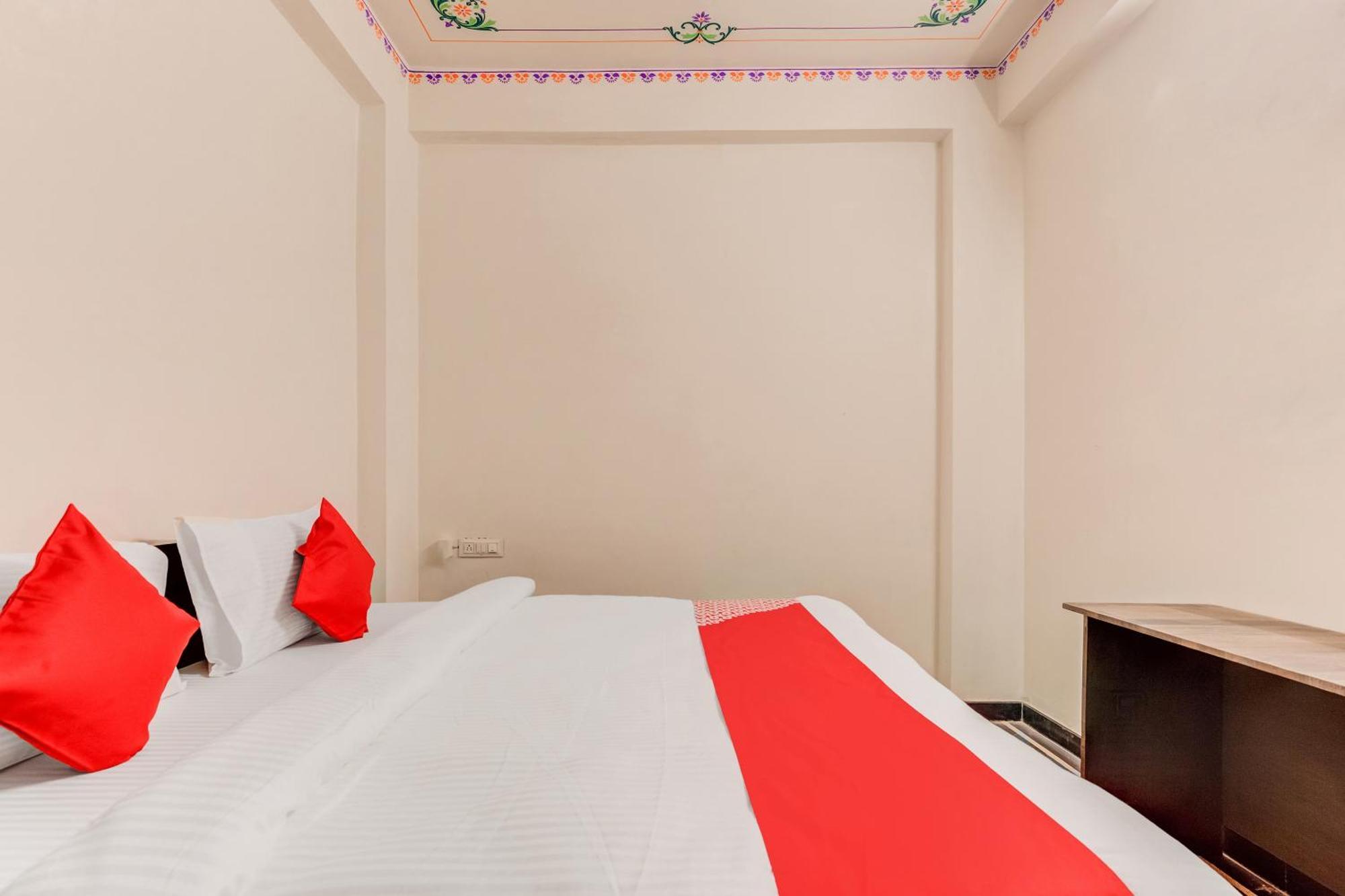 Hotel O Achrol Haveli Sukher