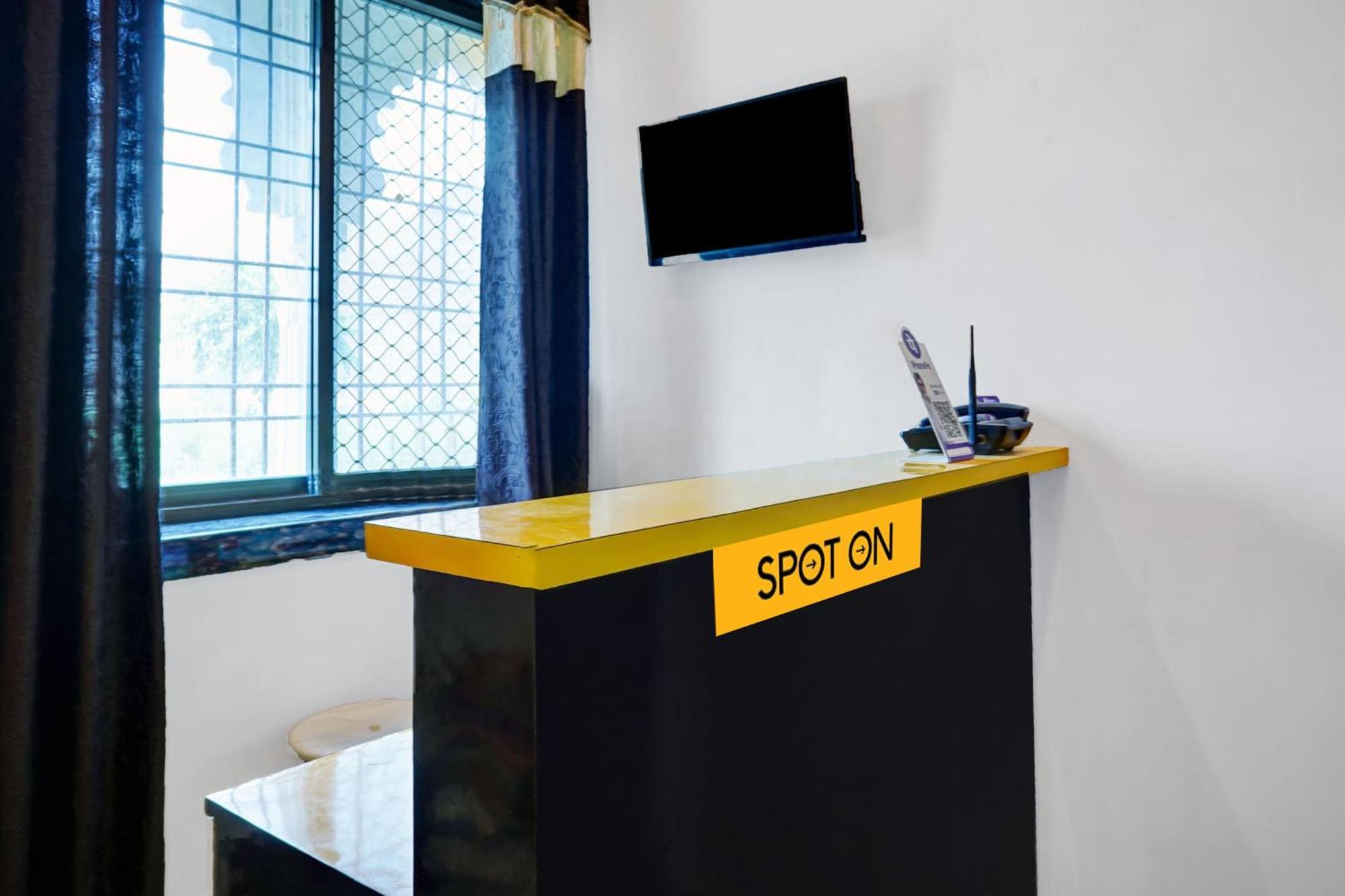 Spot On Raj Hotel Udaipur