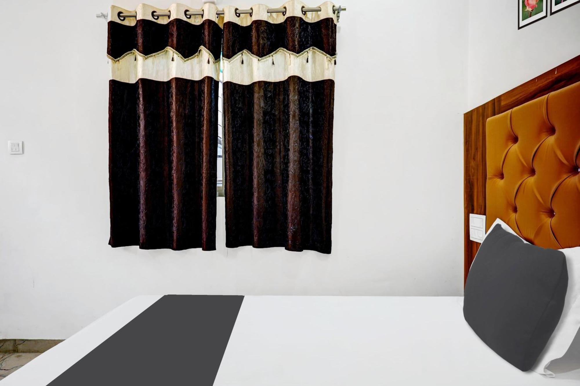 Spot On Raj Hotel Udaipur