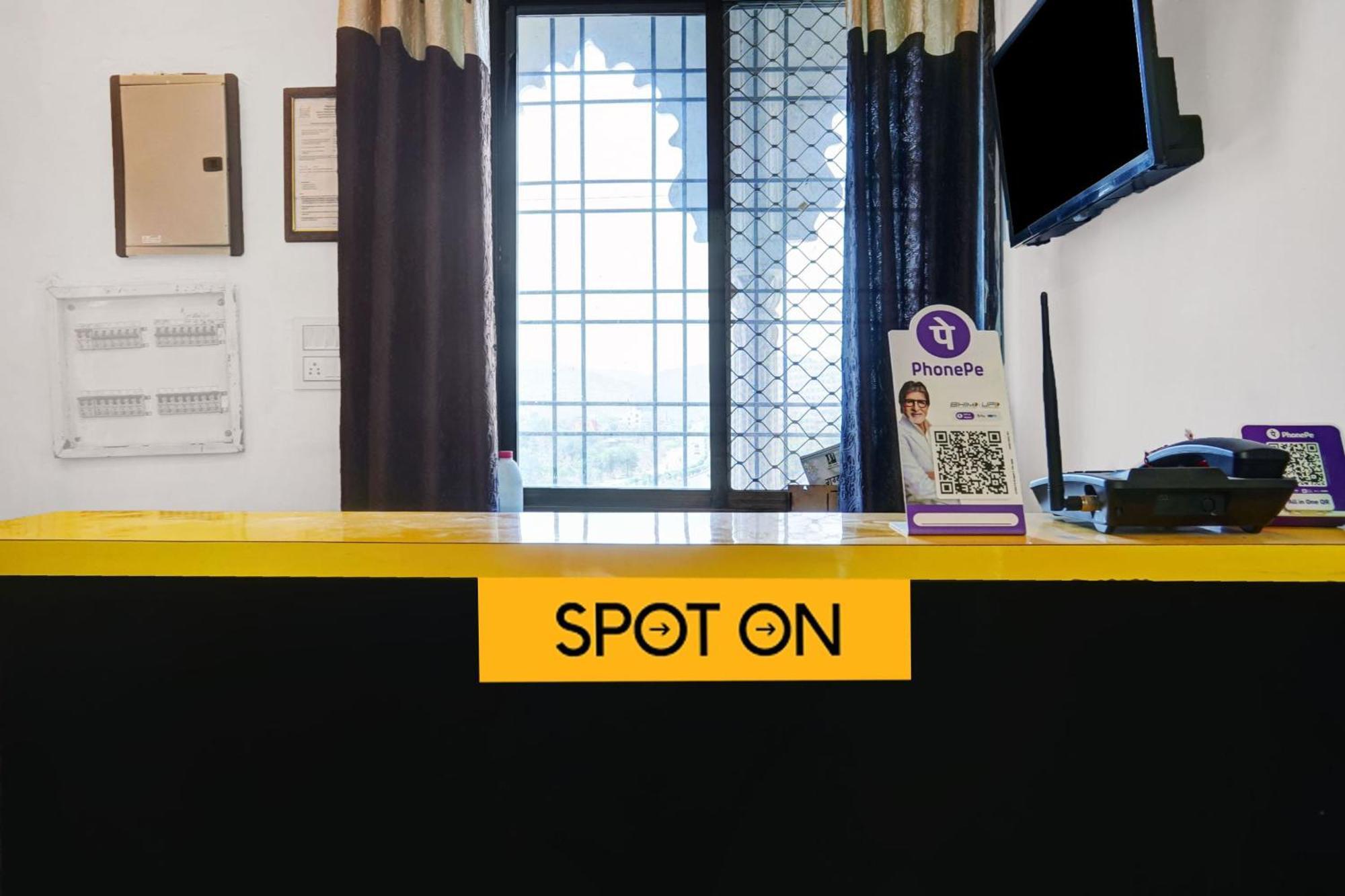 Spot On Raj Udaipur