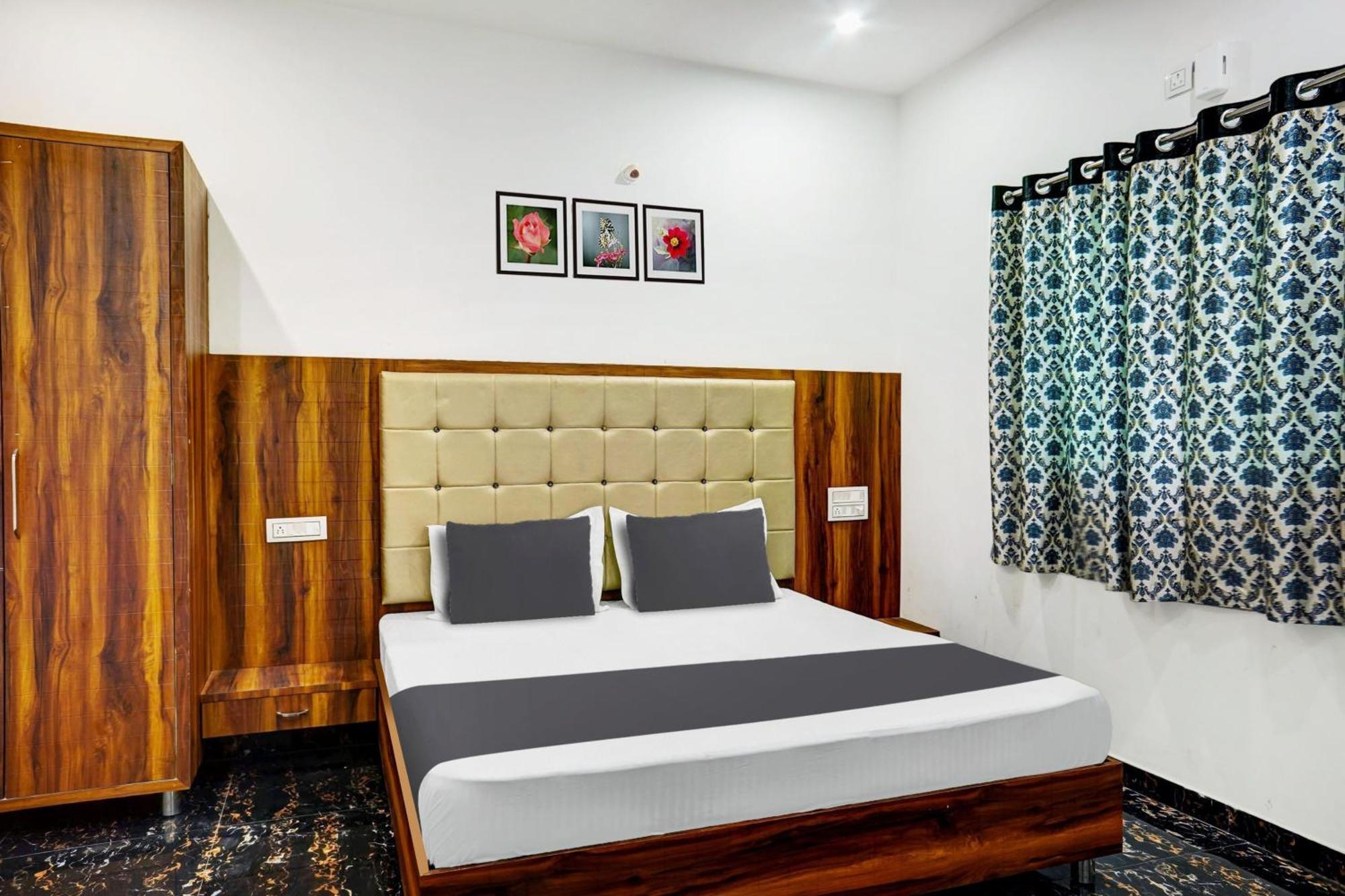 Hotel Spot On Raj Udaipur