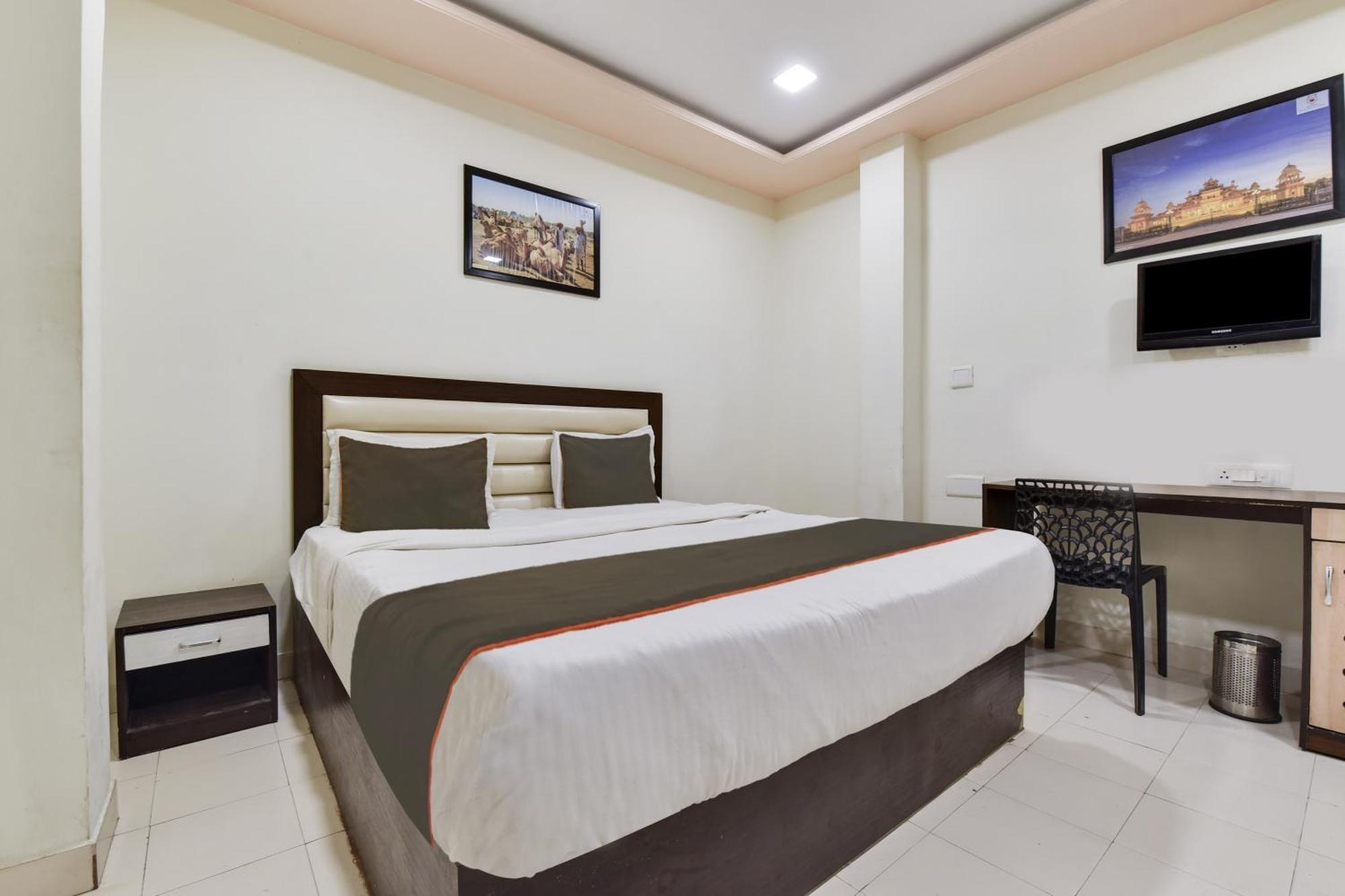 Super O Ratnam Palace Hotel 4*