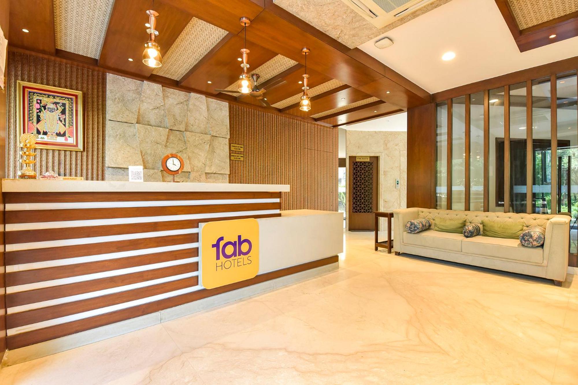 Hotel Fabhotel Prime Amantra 3*
