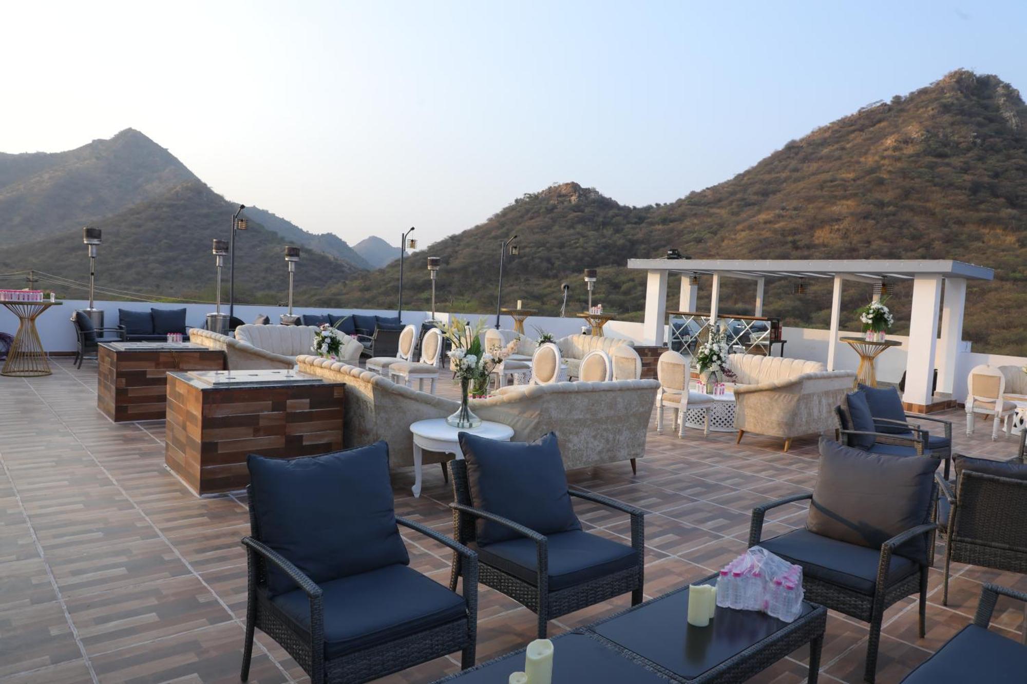 Hotel Paramount 3*