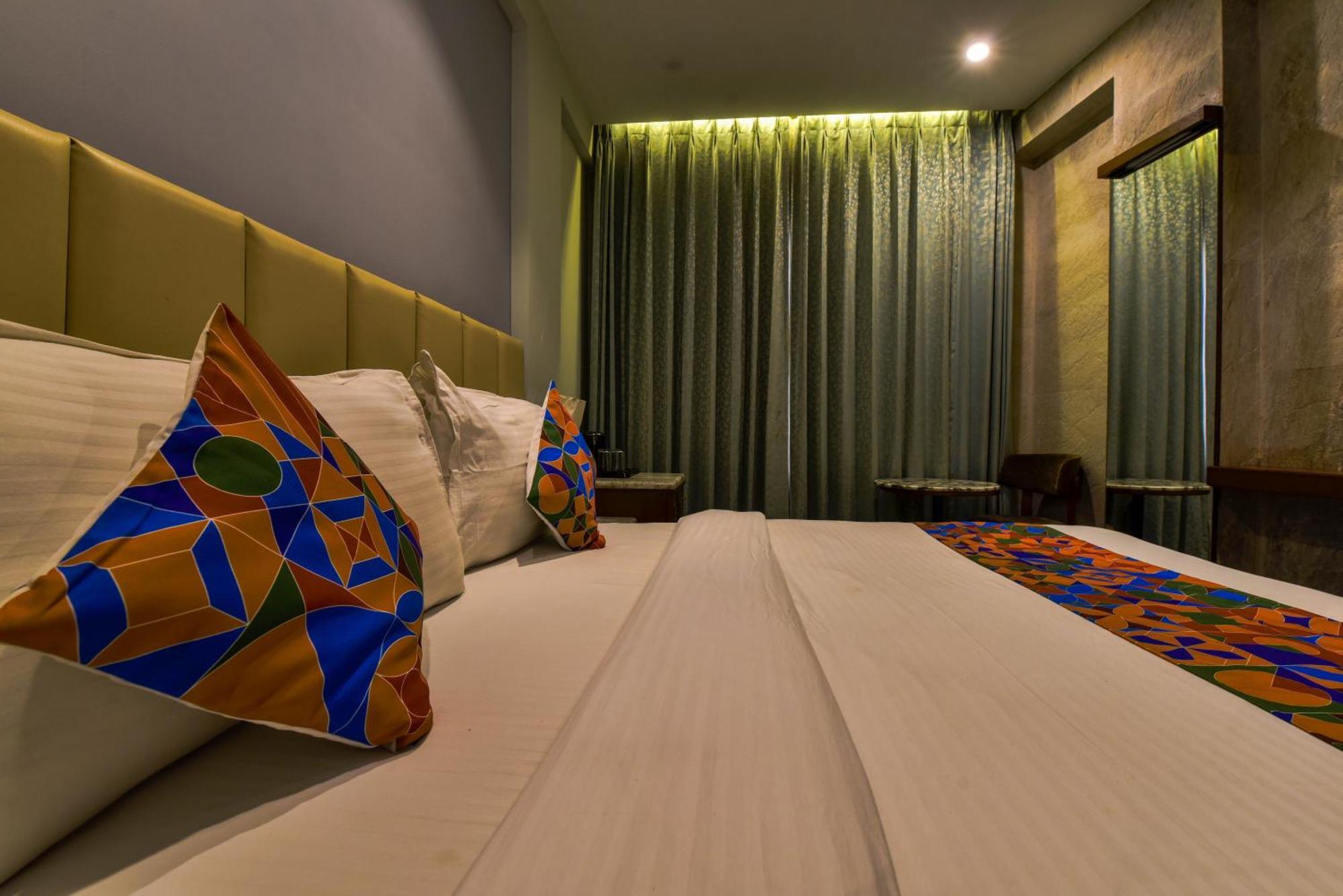 Naivara Boutique 3*