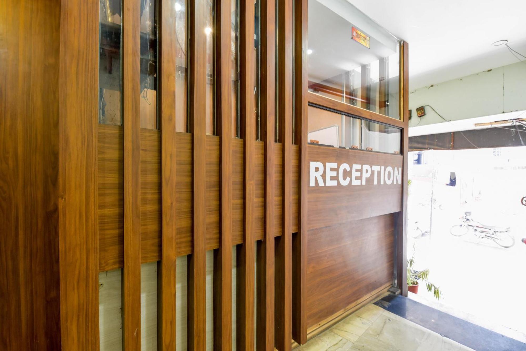 Naivara Boutique Hotel 3*