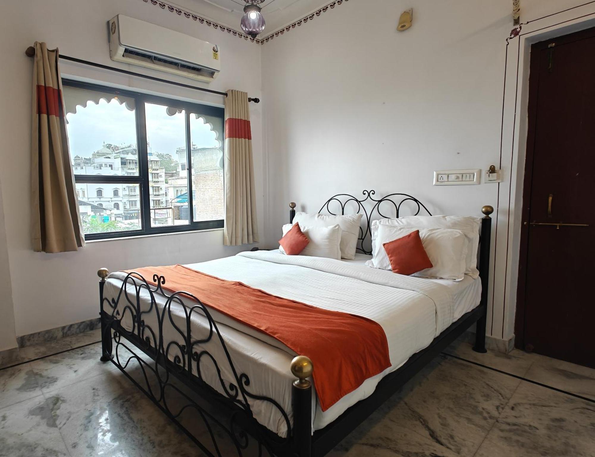 Baba Palace - A Heritage Hotel, Hotel Udaipur