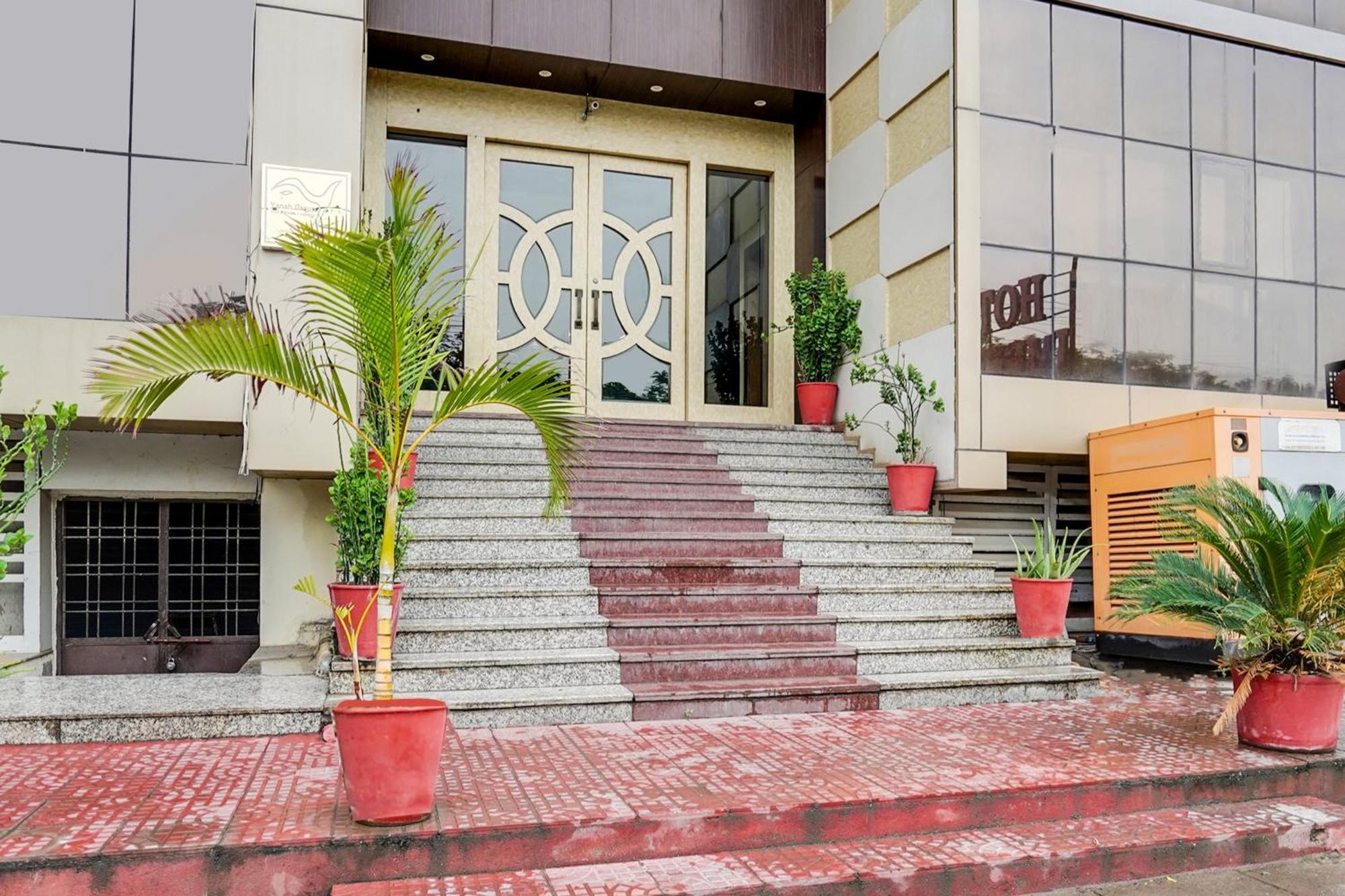 Collection O Goverdhan Sagar Formerly Imperial Hotel 4*
