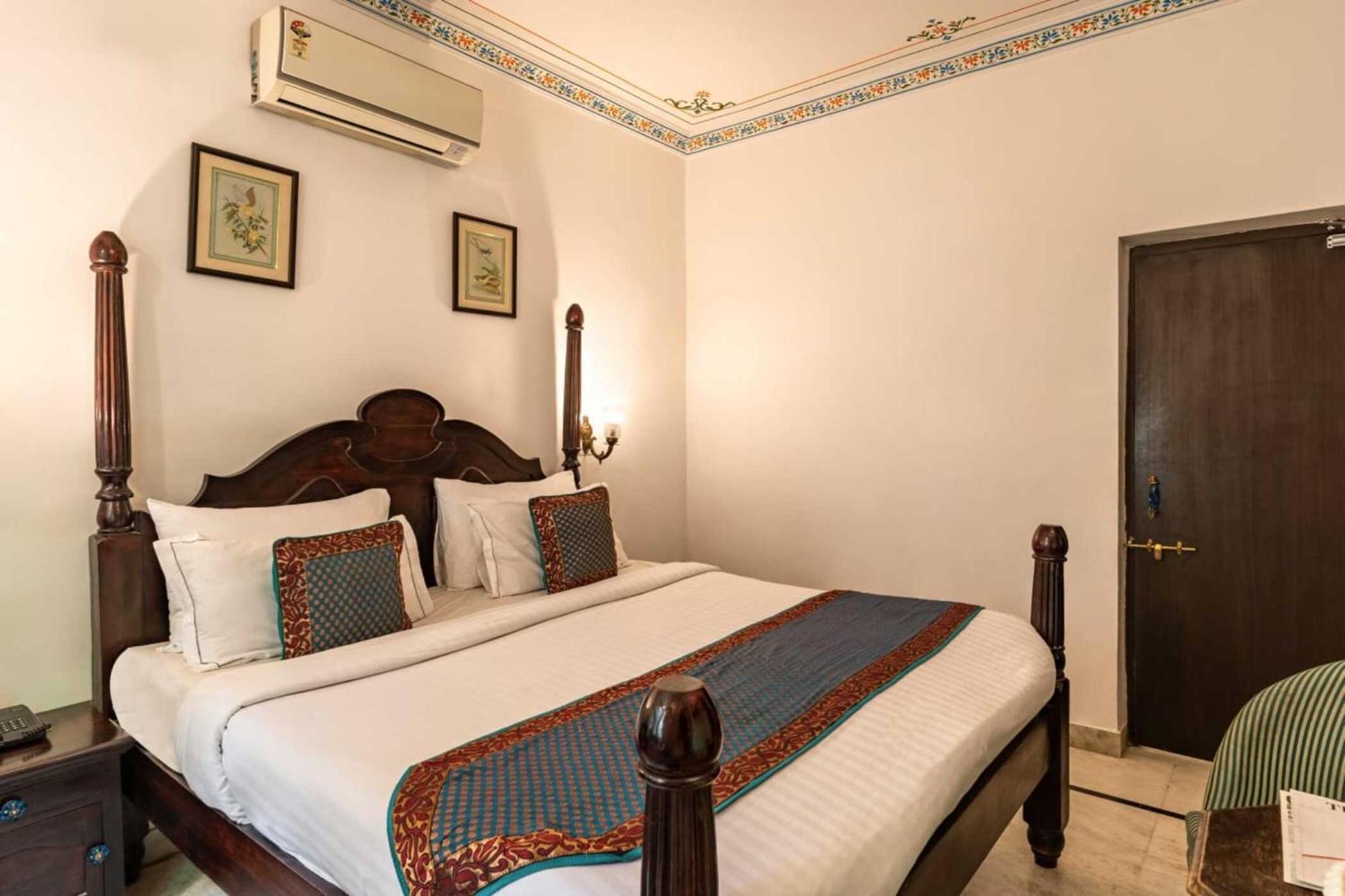 The Kaner Bagh Boho 3*