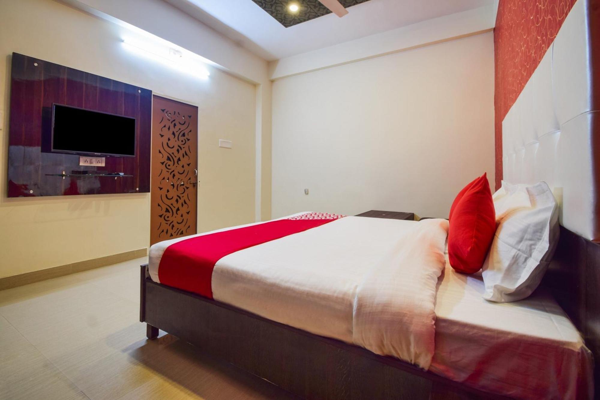 O Parmanand Garden Hotel 3*