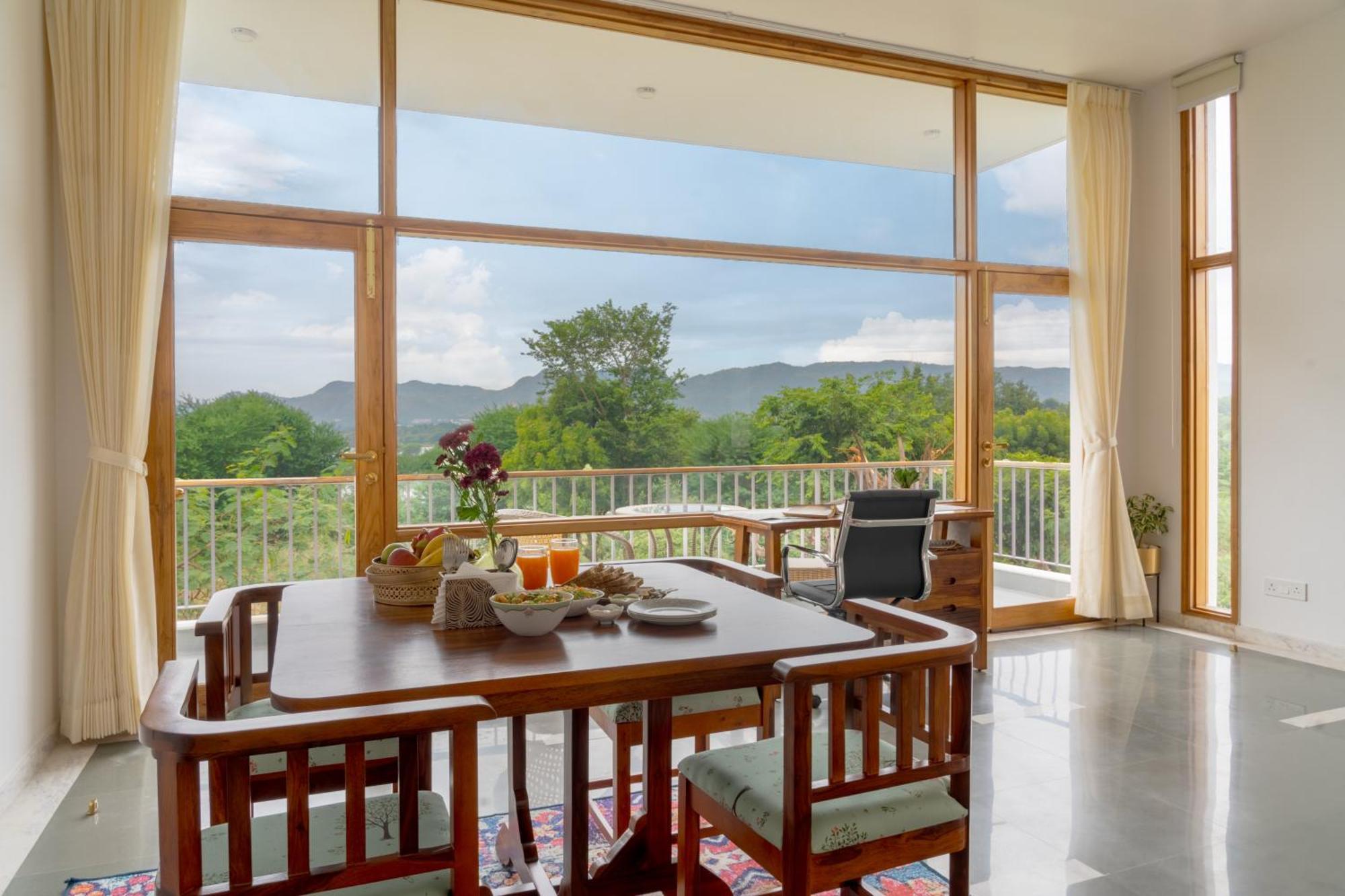Villa Saffronstays Bougain - 2 Bedroom Pool With View