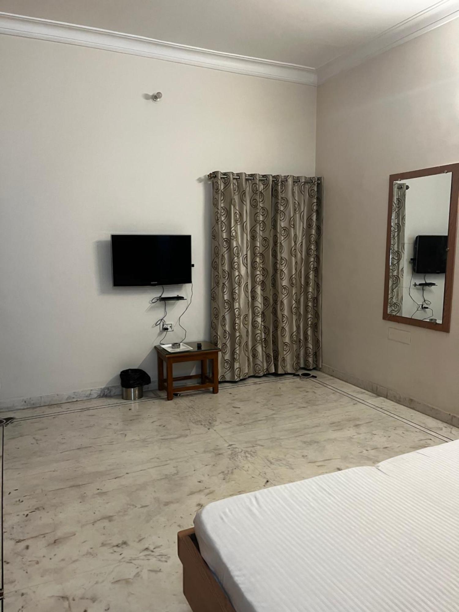 Medhya Boutique Udaipur