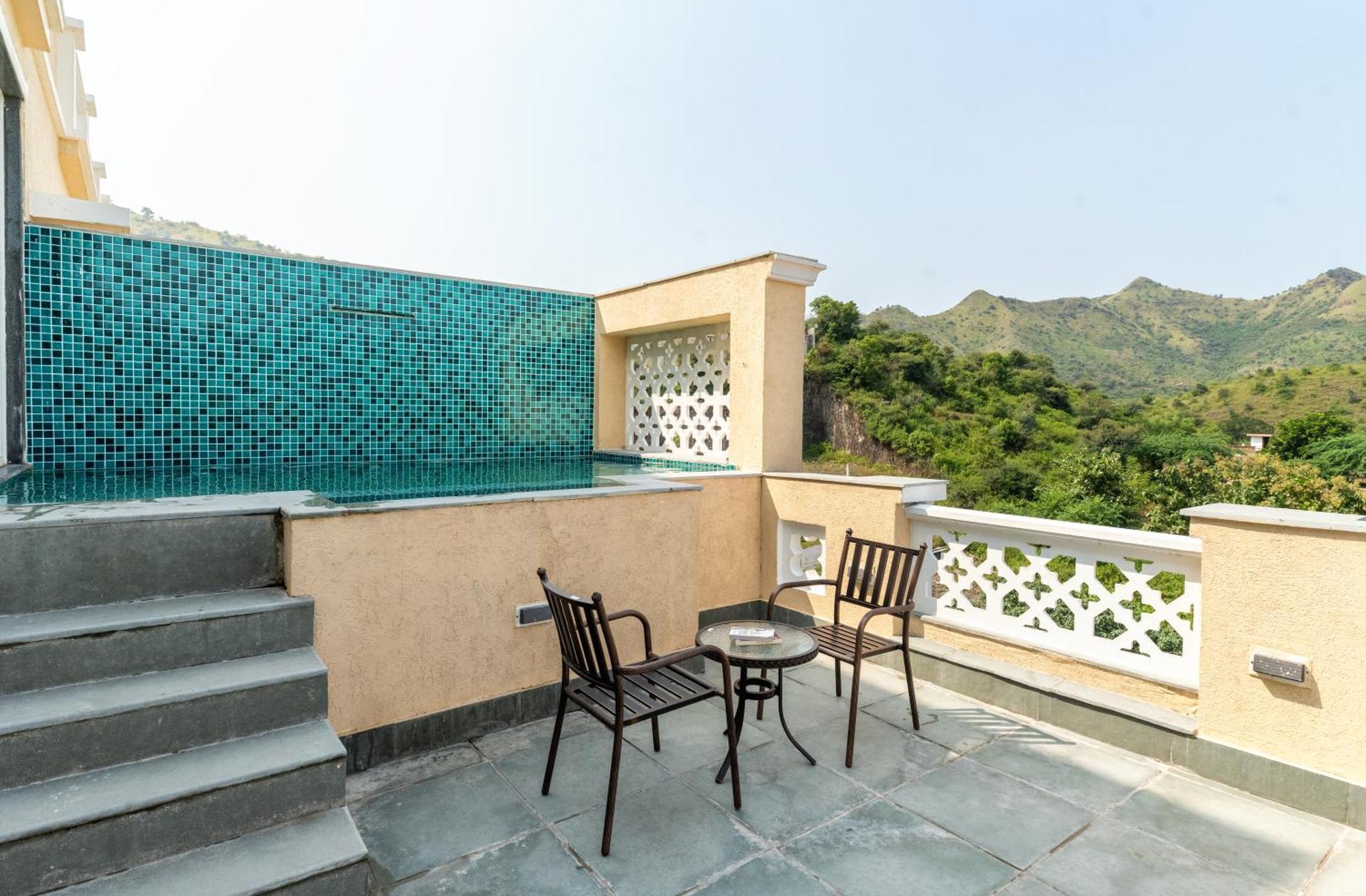 The Hills Collective By Downtown- A Luxury Private Pool 4* Udaipur
