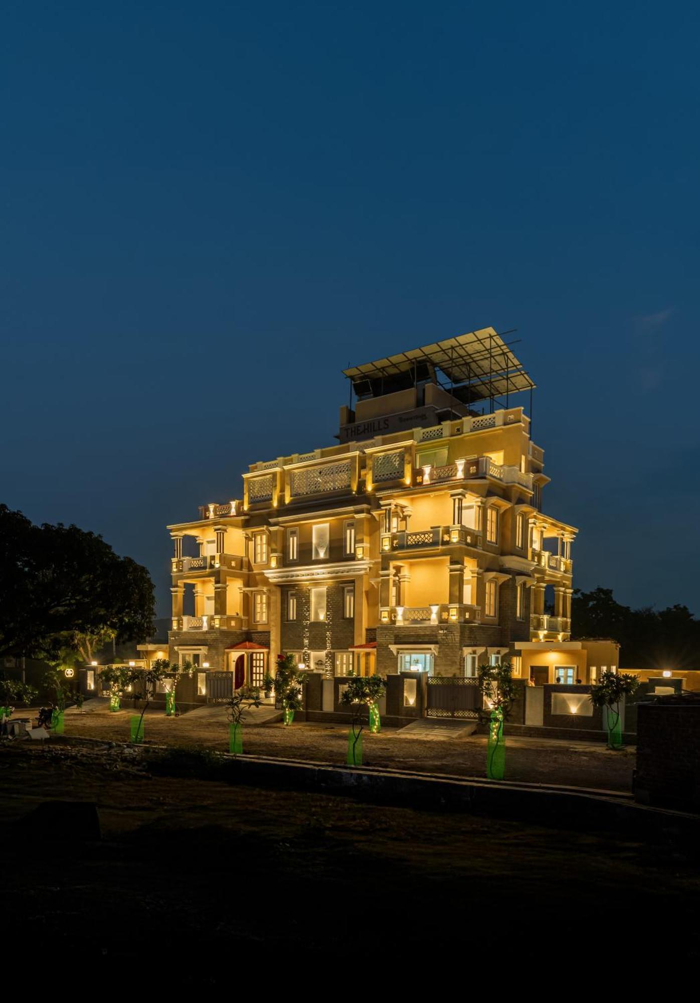 The Hills Collective By Downtown- A Luxury Private Pool Hotel Udaipur