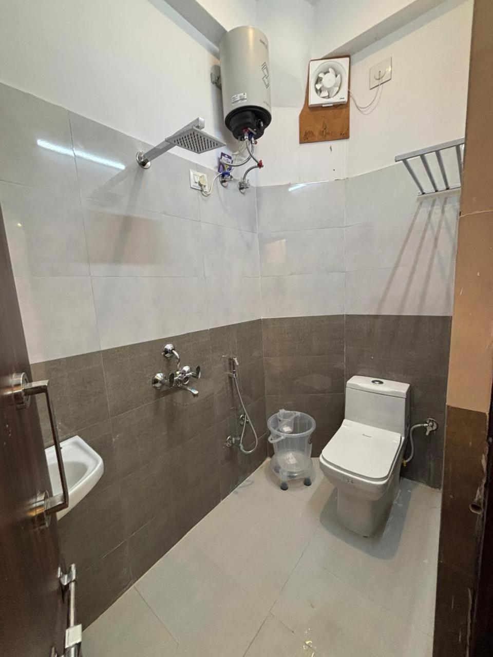 Anantam Hotel 3*