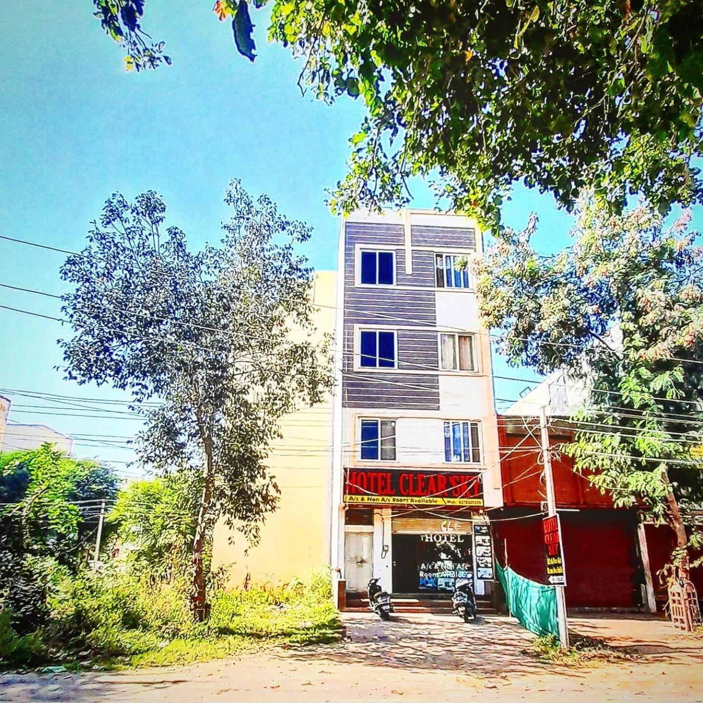 Hotel Clear Sky 2*