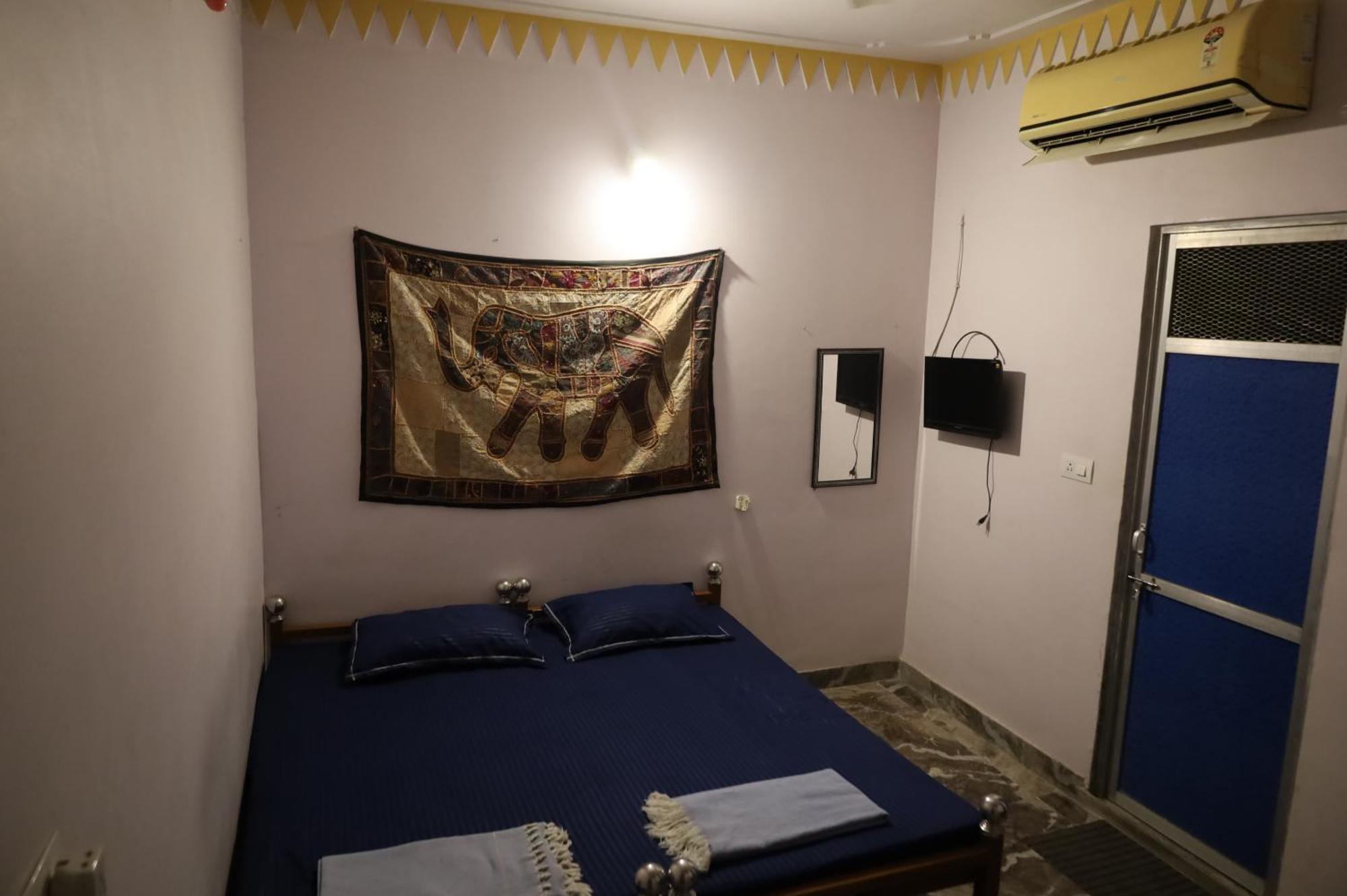 Alampat Nest By The