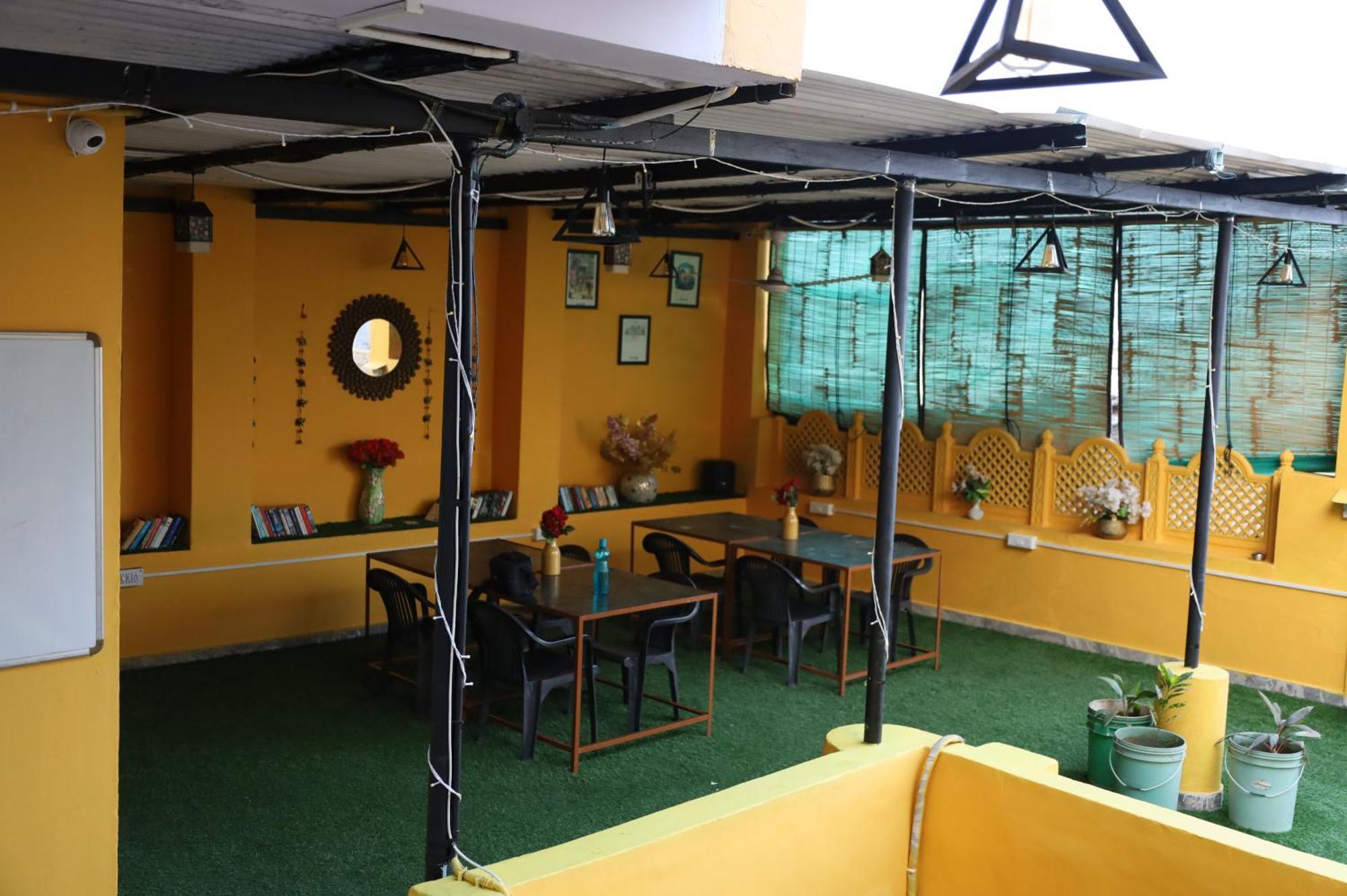 Hostel Alampat Nest By The Udaipur