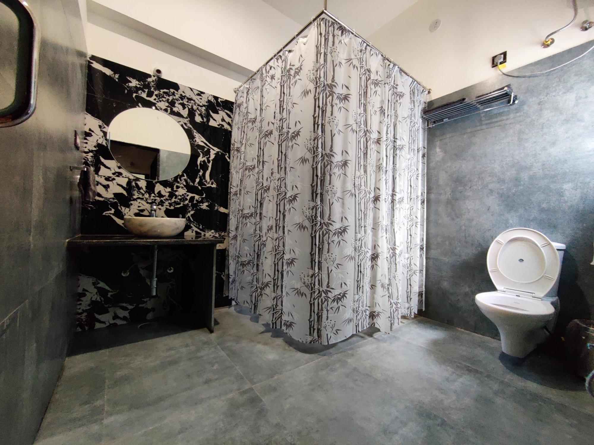 Guest house Chitrangan The Of