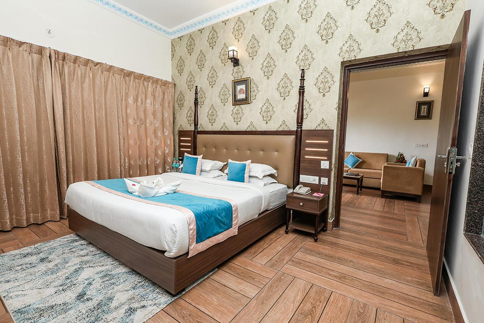 Labh Garh Palace & 5*