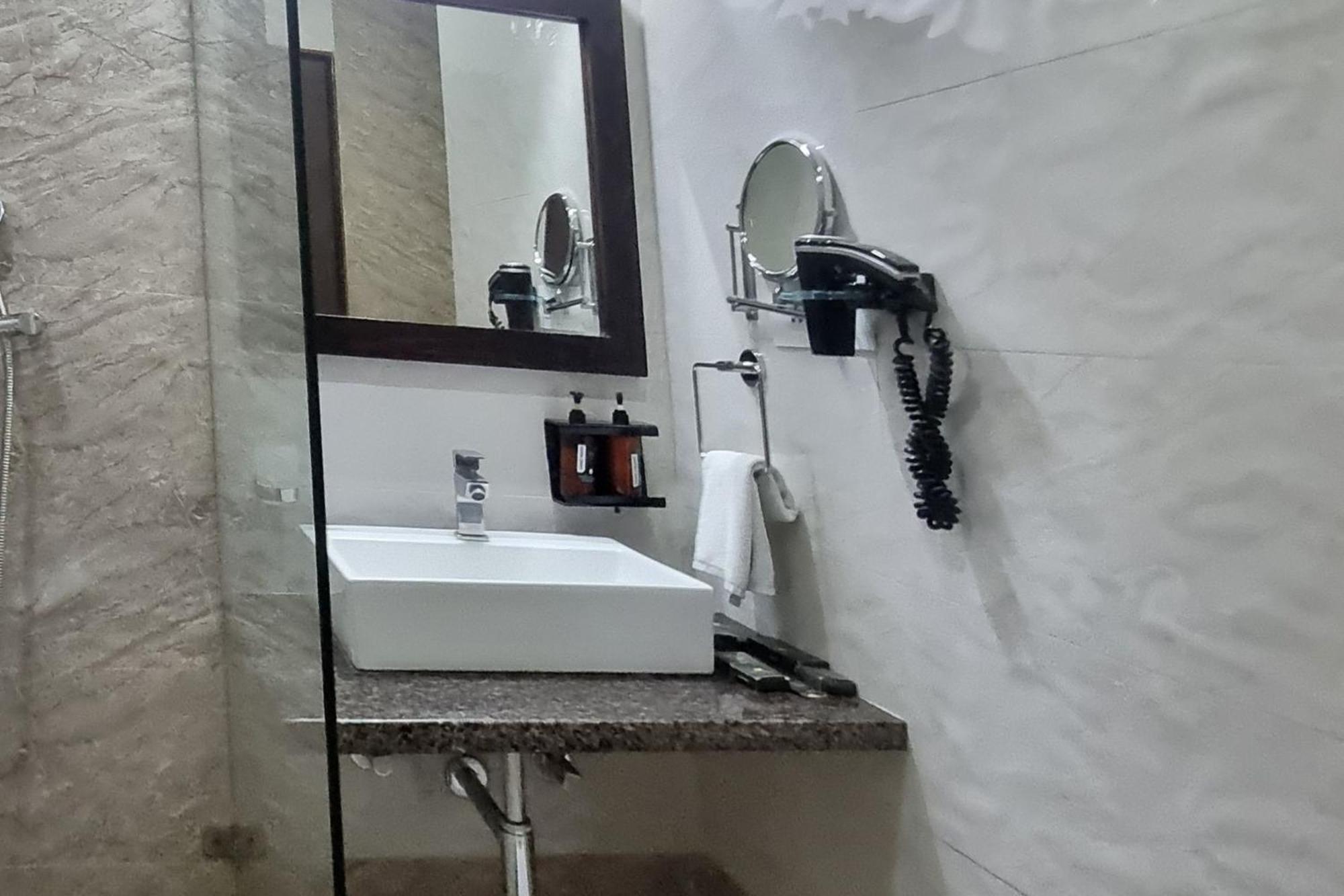 Hotel Labh Garh Palace & 5*