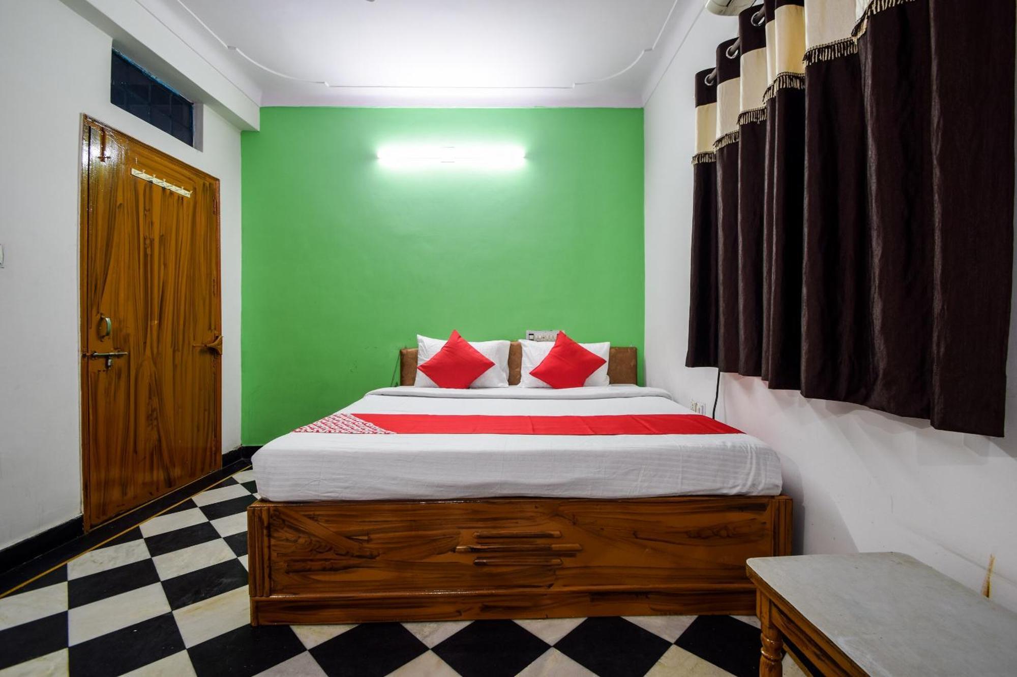 O Vip Hotel 3*