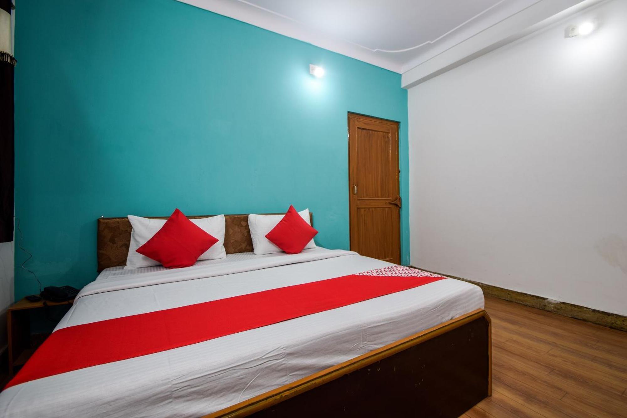 O Vip Hotel 3*