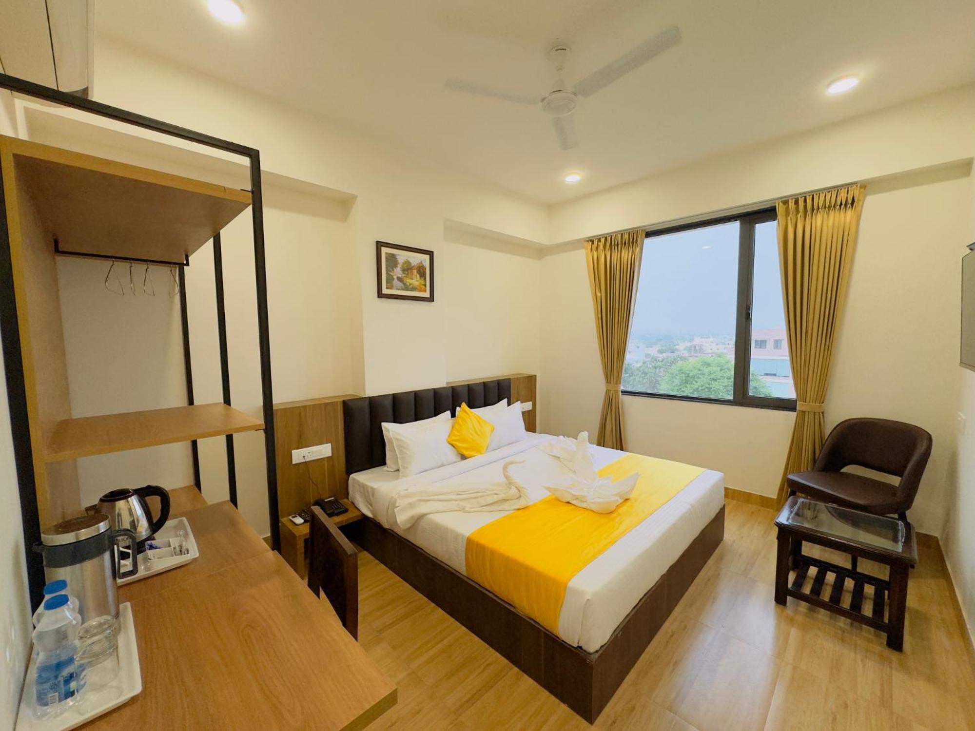 Homestay Staycation Premium De Glance Near Railway Station