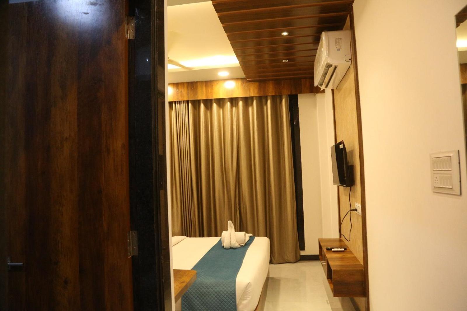 Hotel The Mountway Udaipur