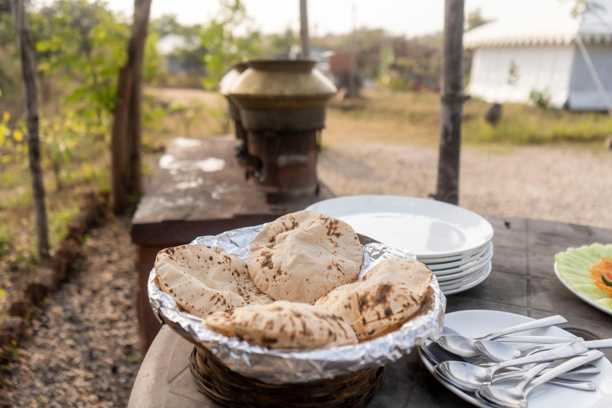 Dera Baghdarrah Nature Retreat 3*