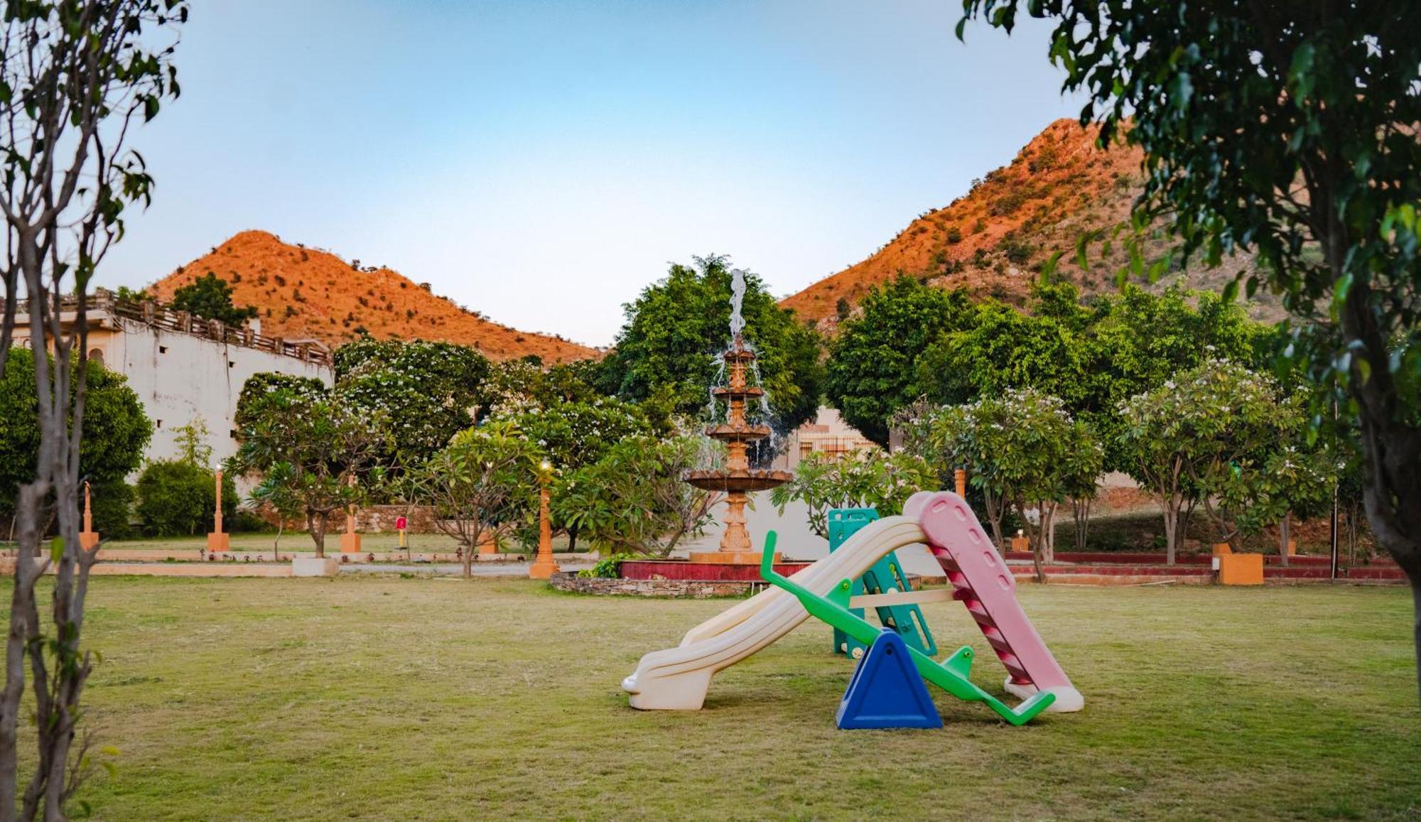 Hotel Udai Nature Valley - A Peace Full 3*