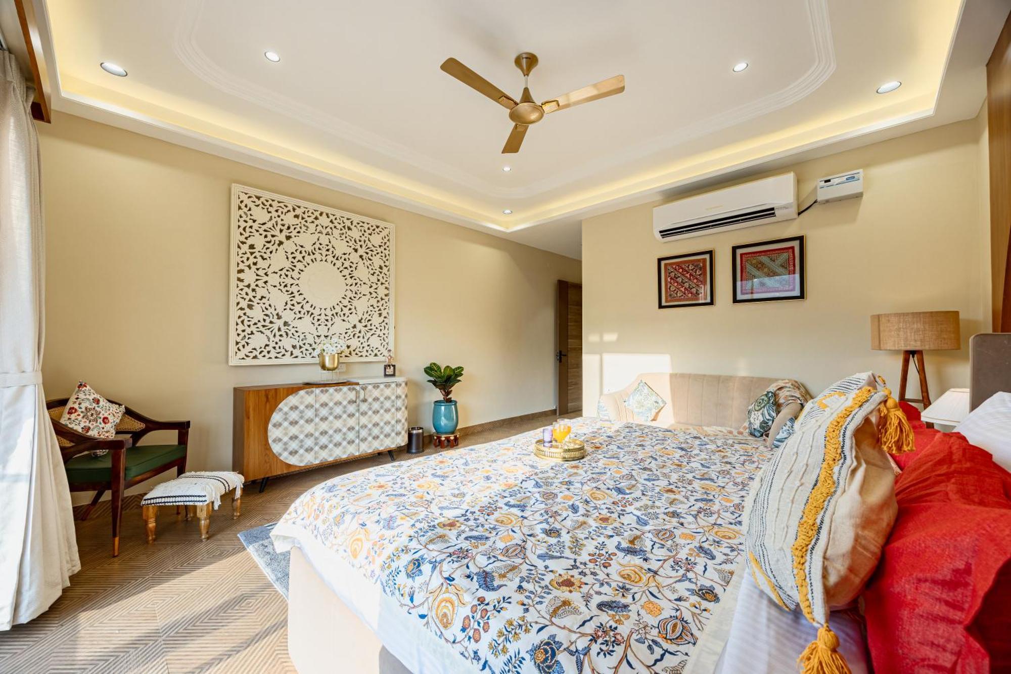 Villa Elivaas Heaven In Hills Mountara 3 Bhk With Lounge & Pvt Pool