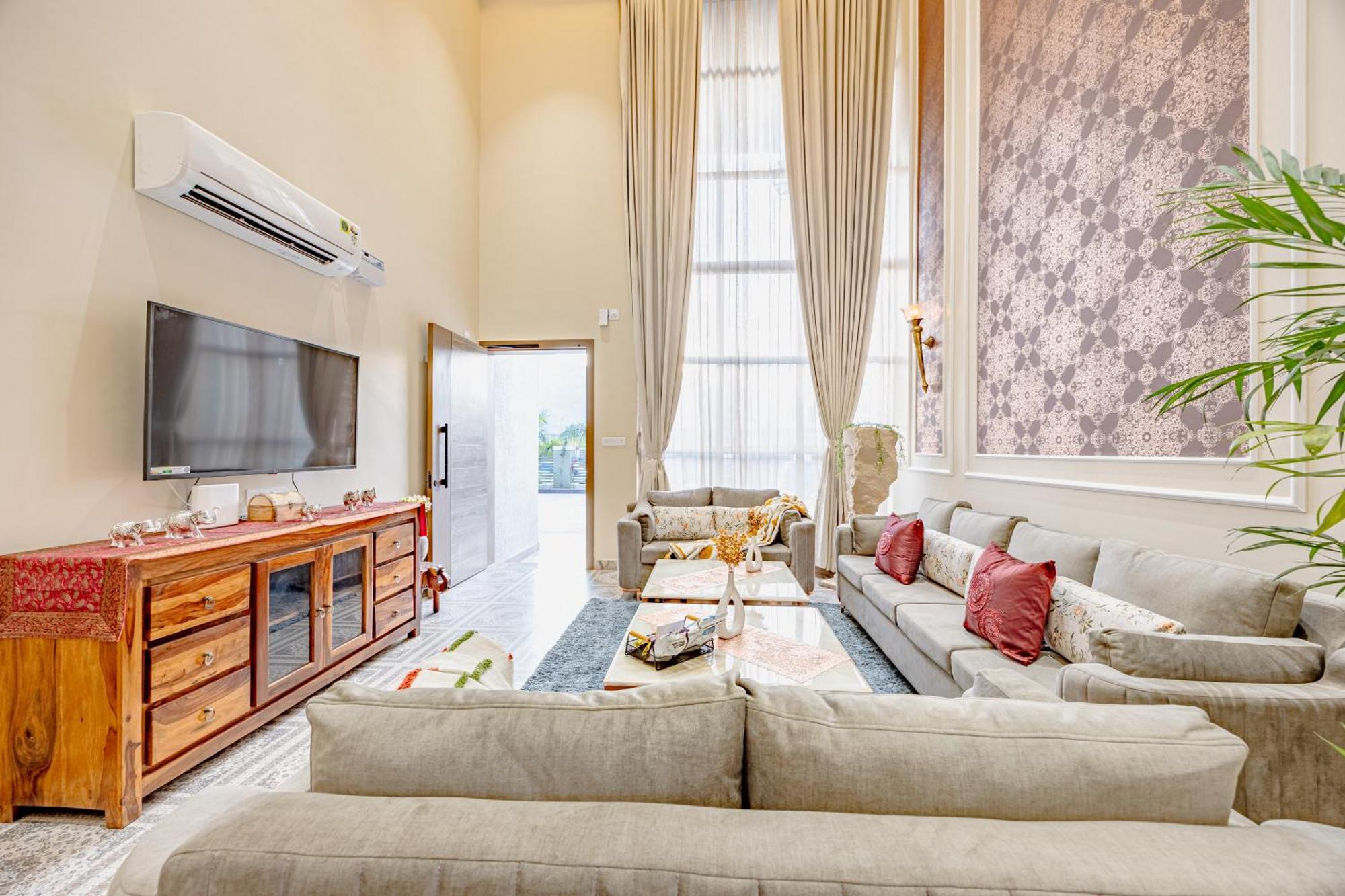 Elivaas Heaven In Hills Mountara 3 Bhk With Lounge & Pvt Pool Udaipur