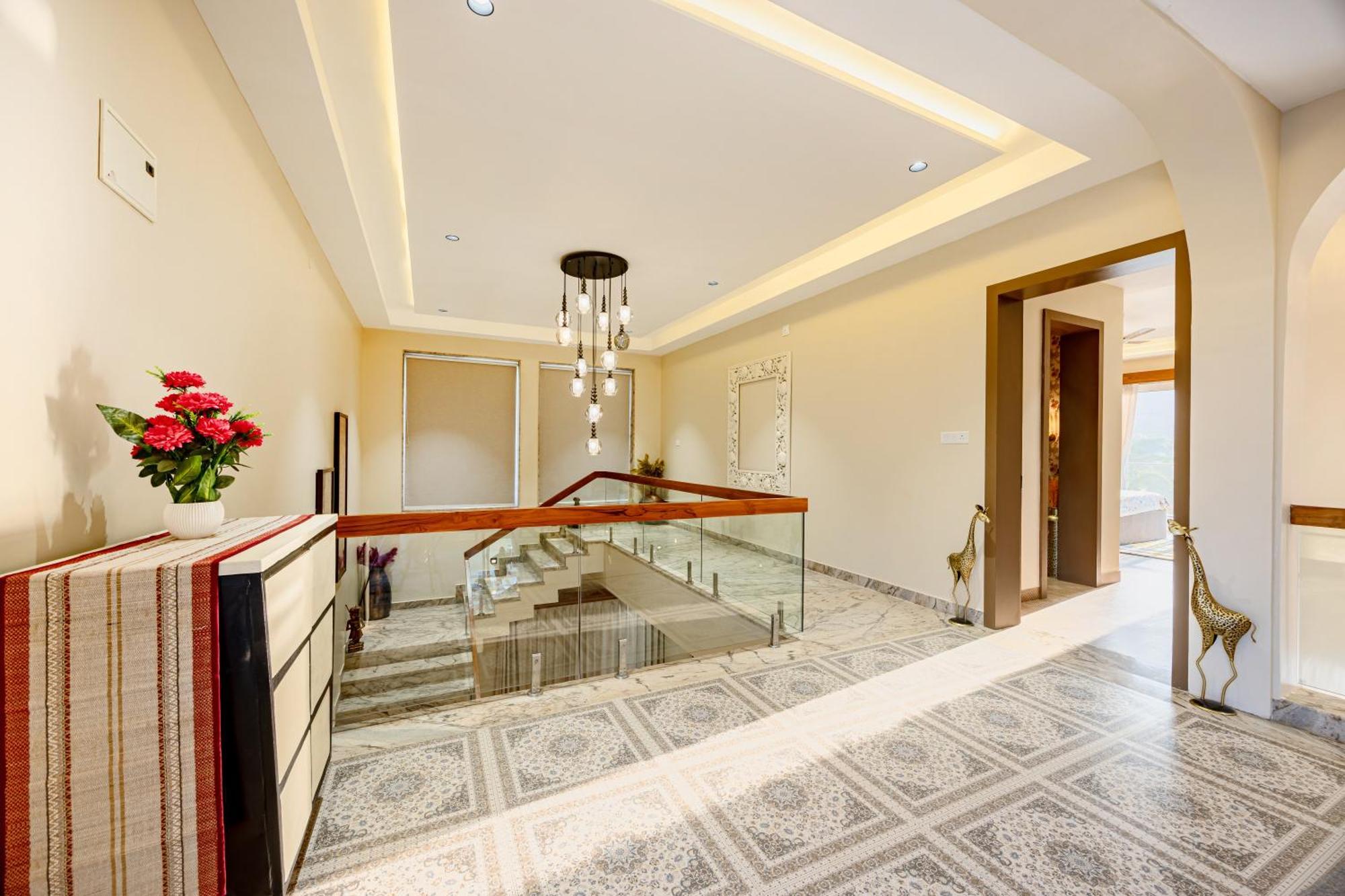 Elivaas Heaven In Hills Mountara 3 Bhk With Lounge & Pvt Pool Udaipur