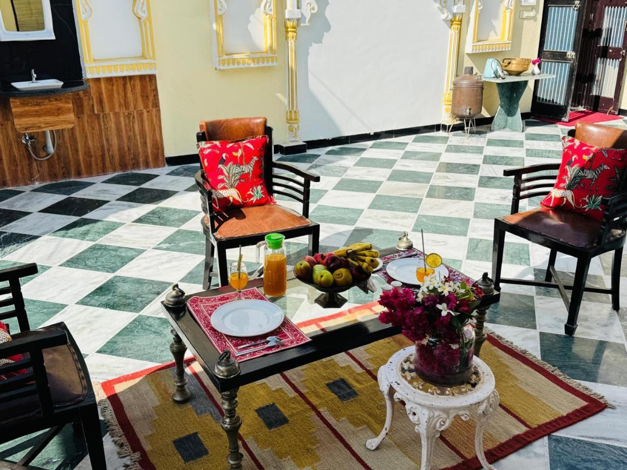 Homestay Lasani House