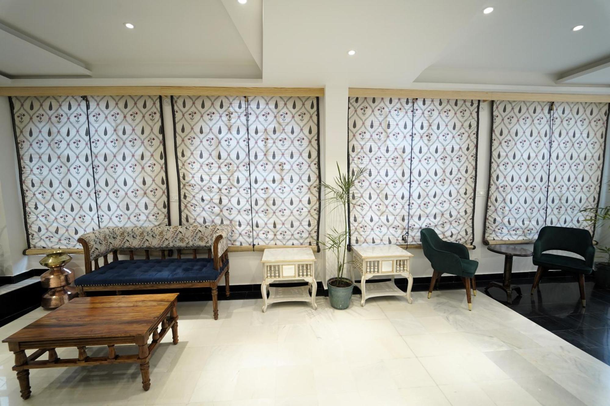 Grandrosse Boutique - Pichola Facing Hotel Udaipur
