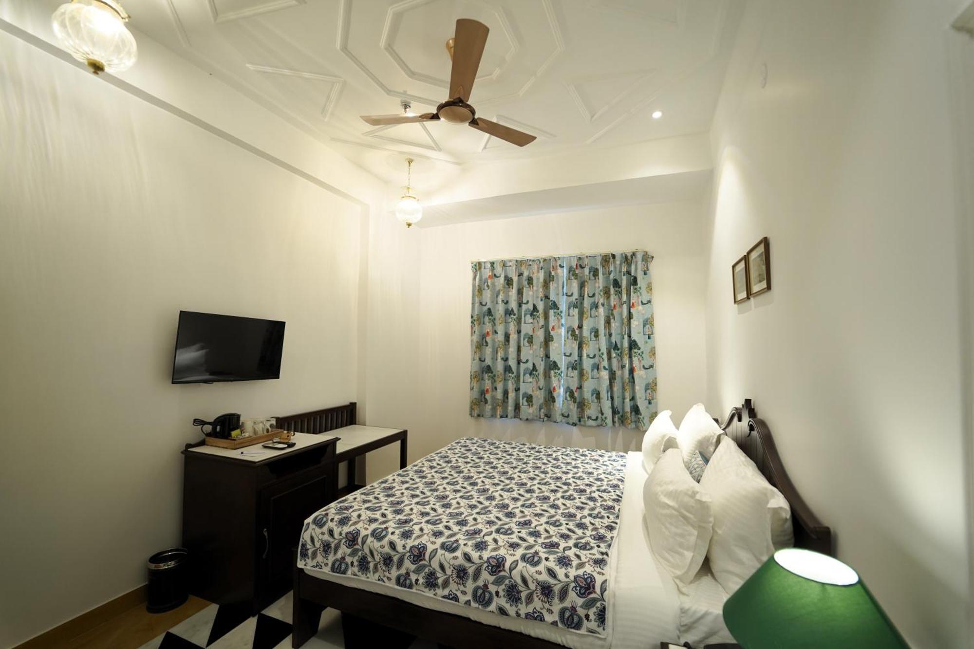 Grandrosse Boutique - Pichola Facing Hotel 3*