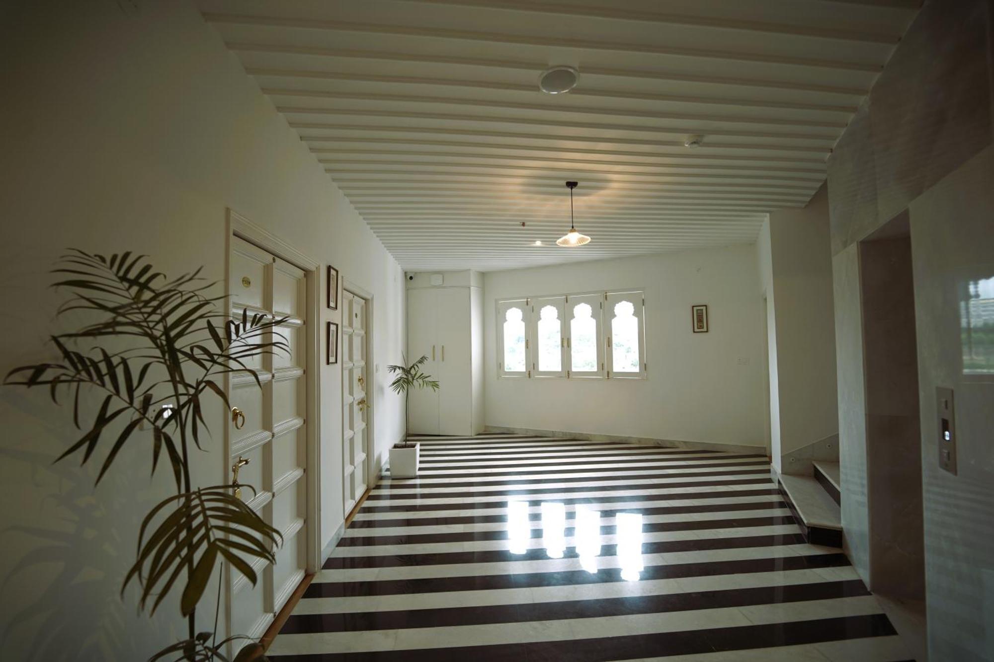 Hotel Grandrosse Boutique - Pichola Facing Udaipur