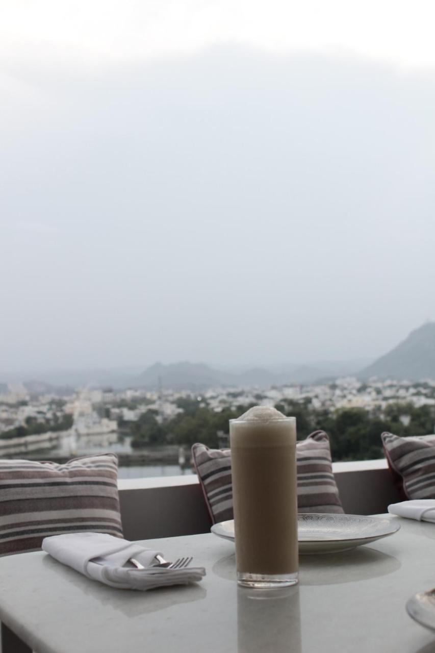 Grandrosse Boutique - Pichola Facing Udaipur