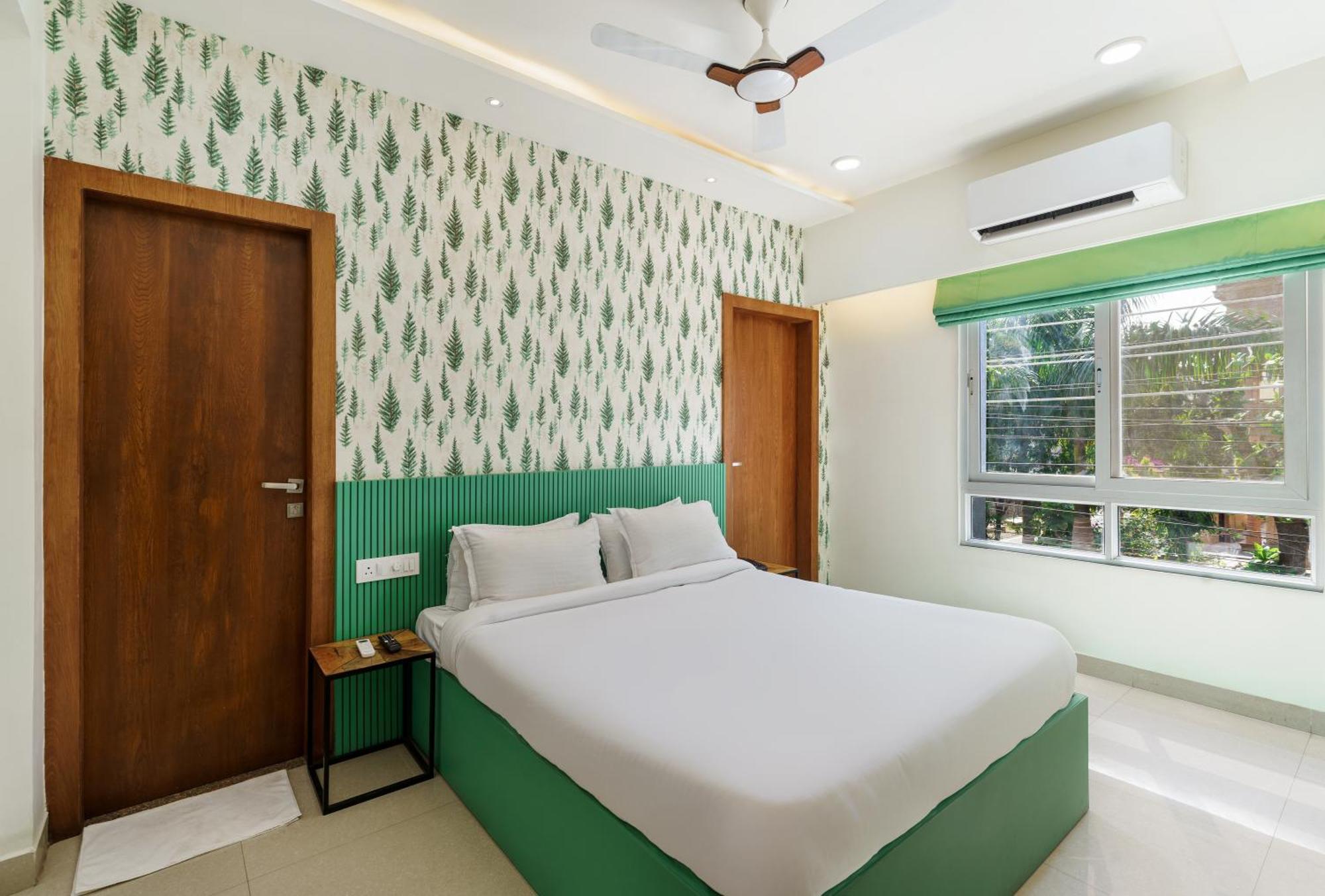 Hotel The Keys, By Unique Choice 3*