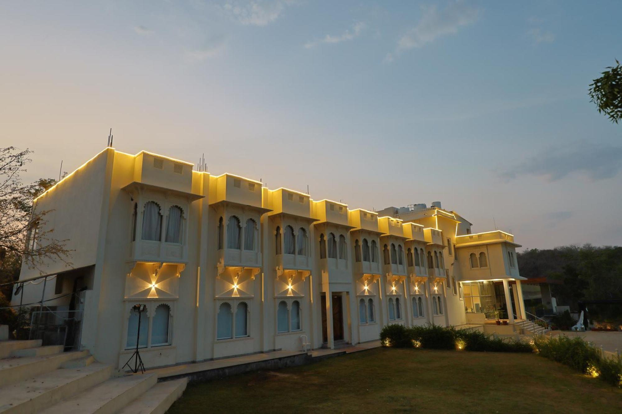 Resort Rasm *