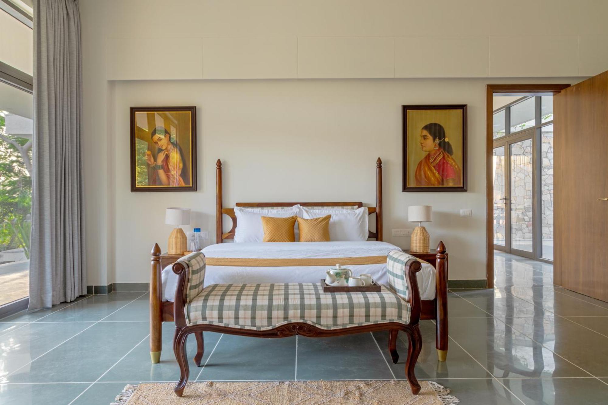 Saffronstays Camelot By The - 3 Bedroom With View, Games Area And Access * Udaipur